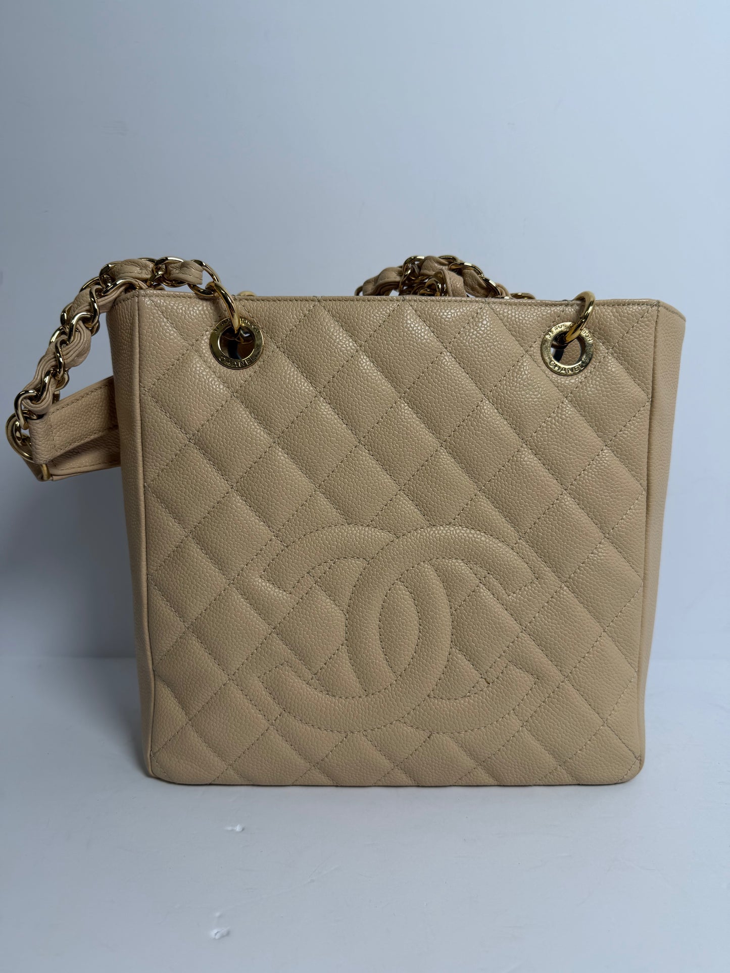 Chanel beige PST