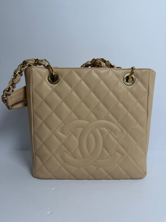 Chanel beige PST