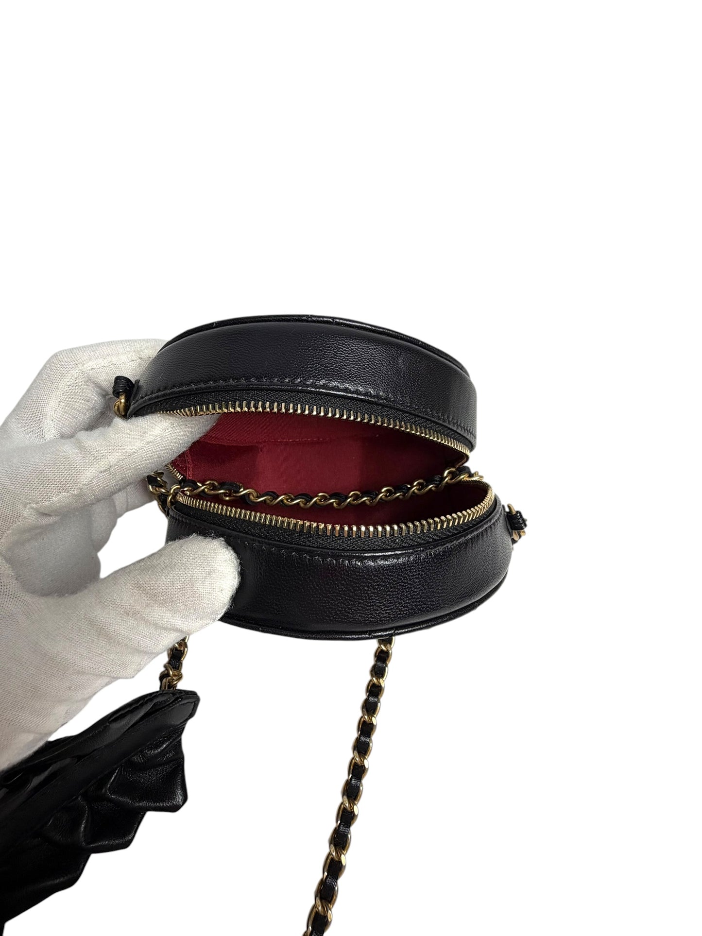 Chanel Romance Black Lambskin Circle Crossbody T5724