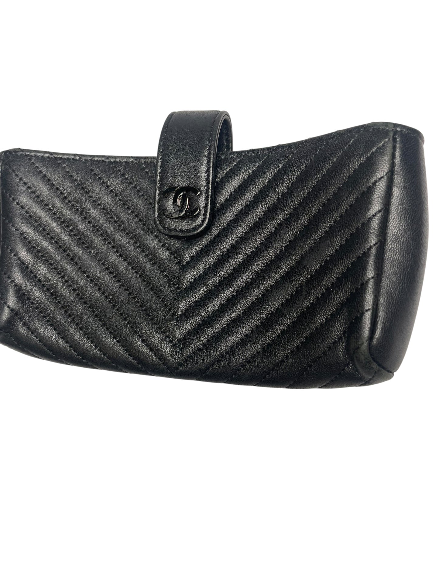 Chanel Black Chevron V-Stitch Leather Mobile Pouch T8537