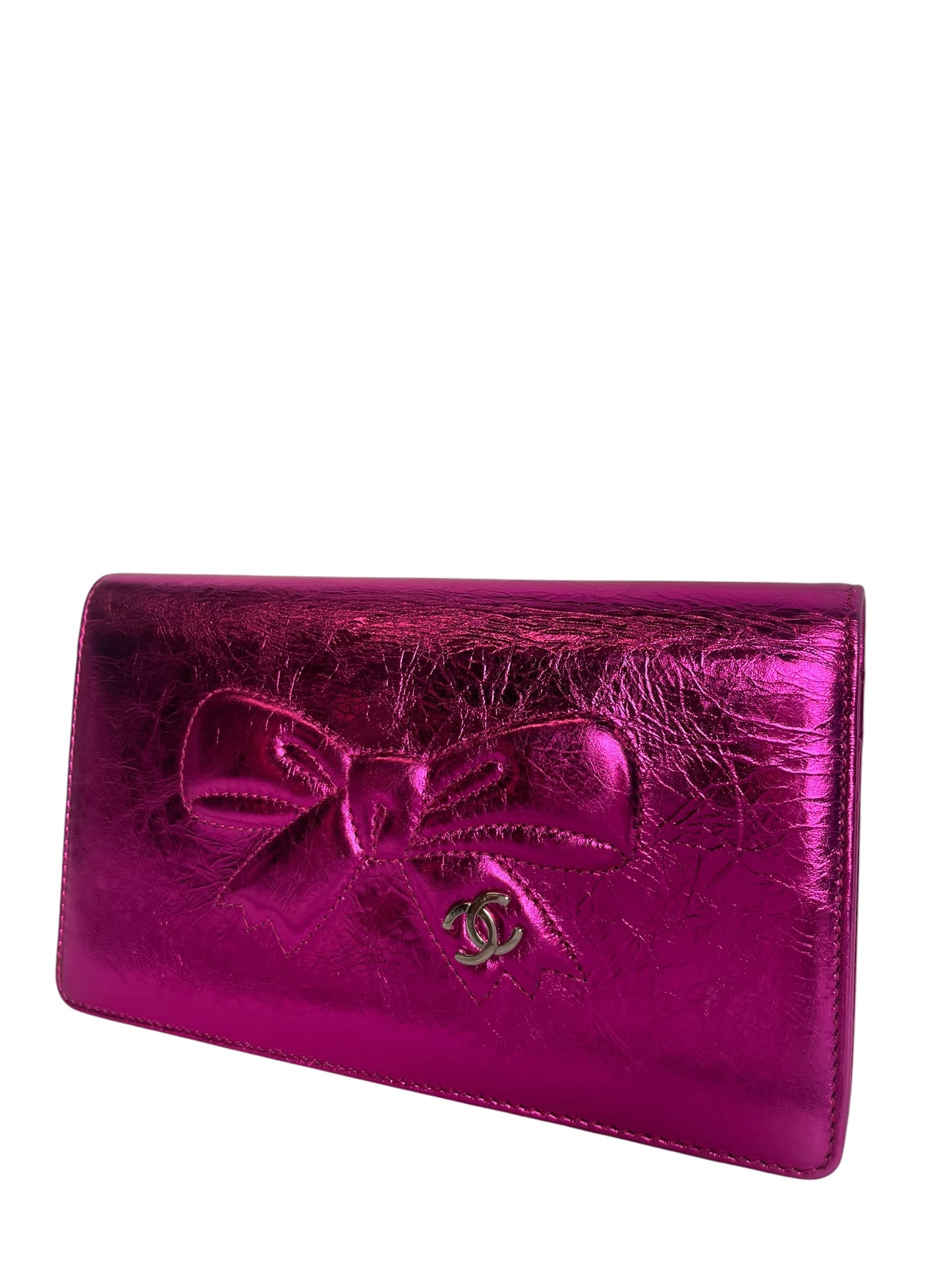 Chanel Metallic Bow Yen Wallet T8526