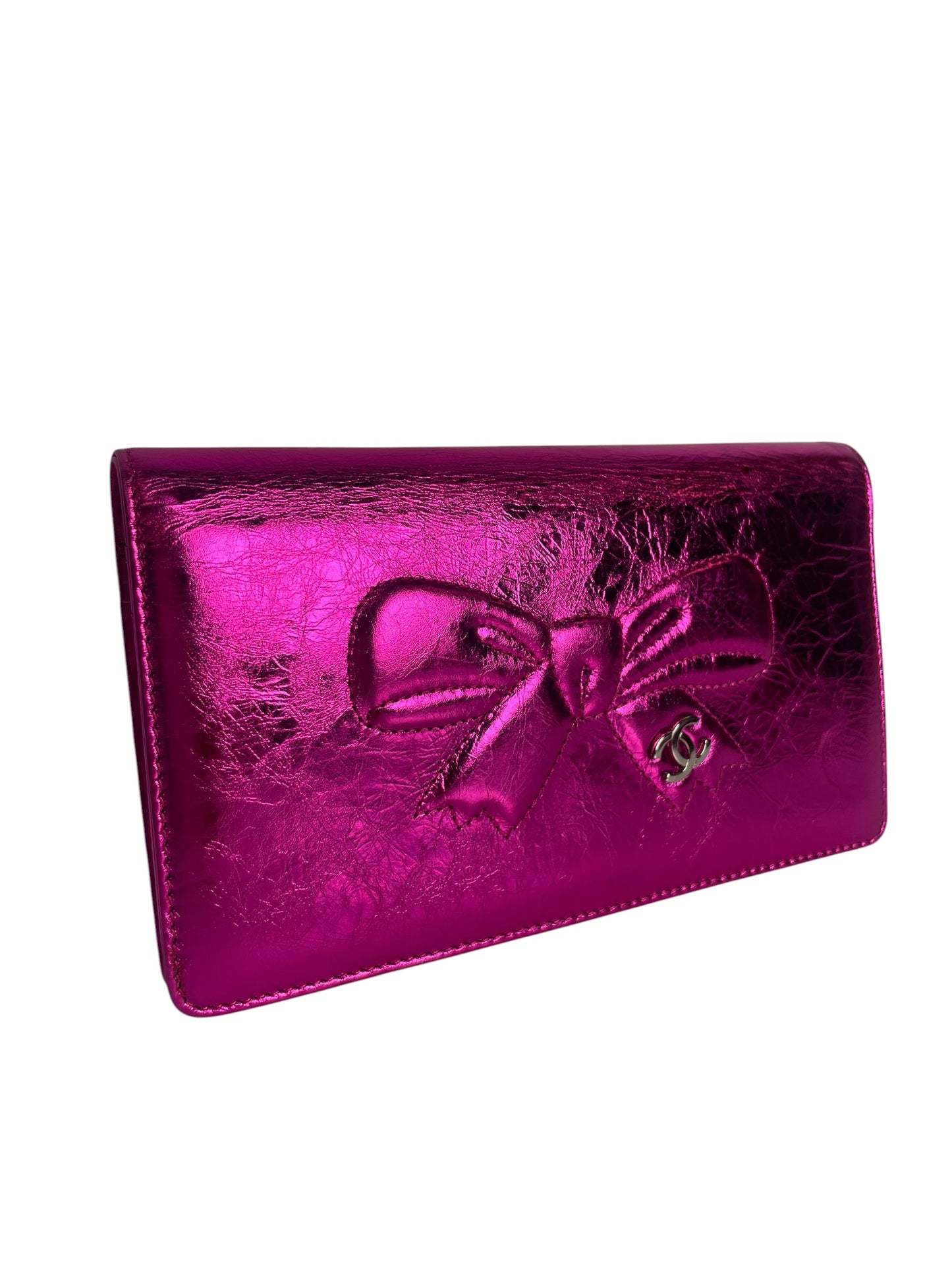 Chanel Metallic Bow Yen Wallet T8526