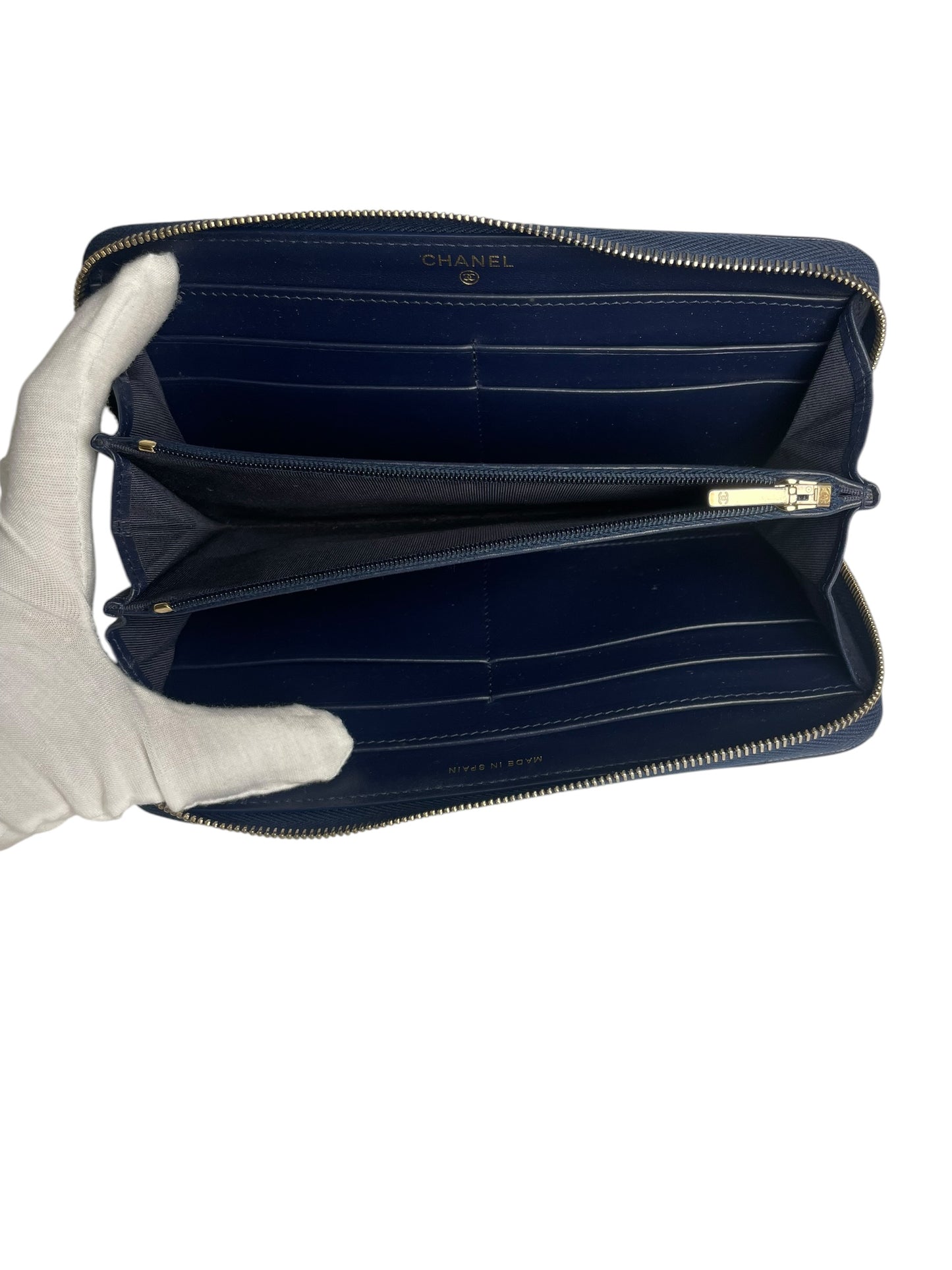 Chanel Navy Quilted Caviar Leather Classic Long Zipped Wallet T8542