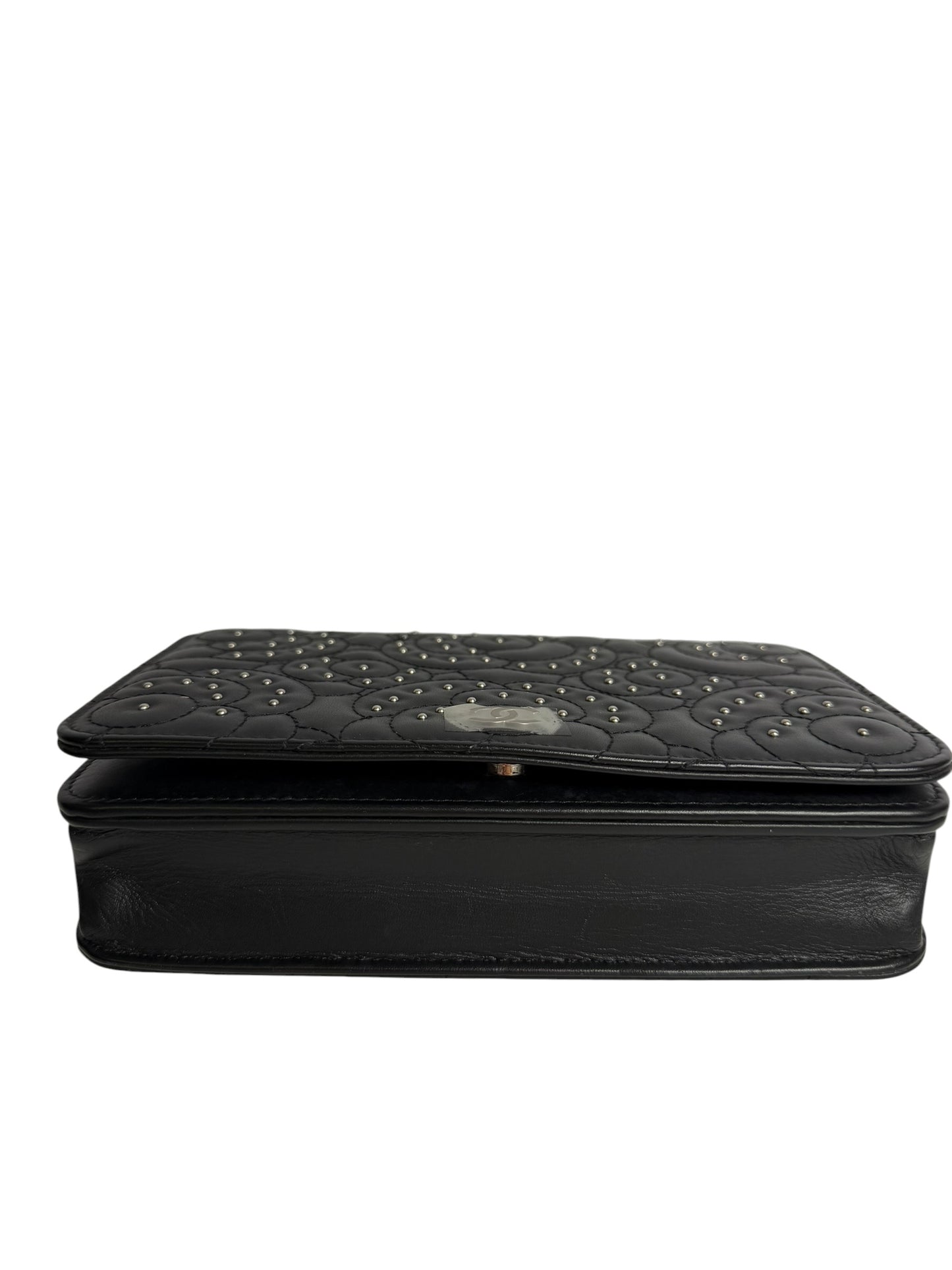 Chanel Black Studded Camellia Wallet On Chain T2289