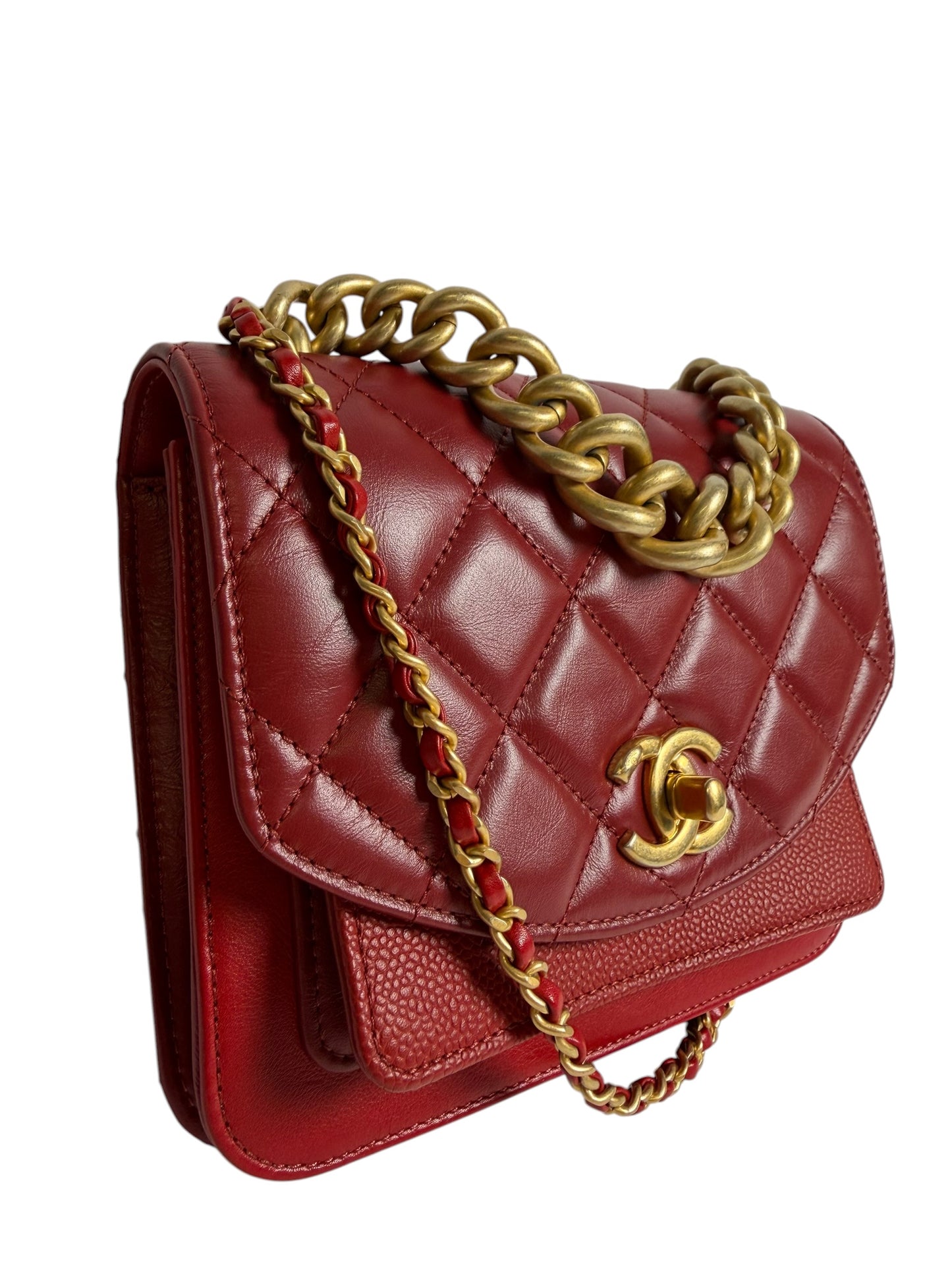 Chanel Red Flap Aged Calf Caviar GHW T7970
