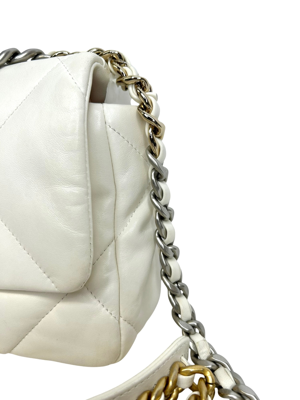 Chanel Medium White 19 Flap T9205