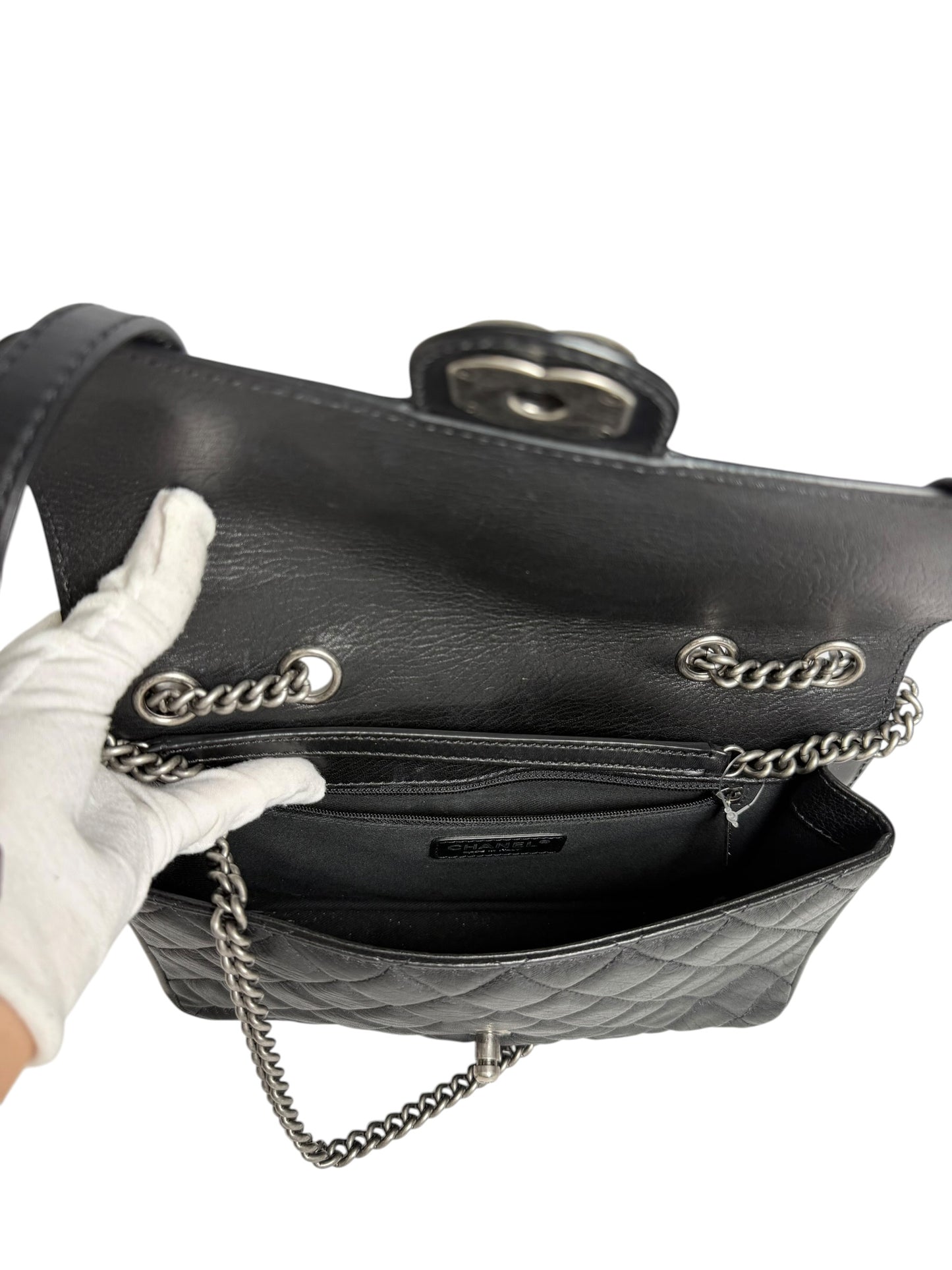 Chanel Paris-Dallas Studded Messenger Shoulder Bag T1029