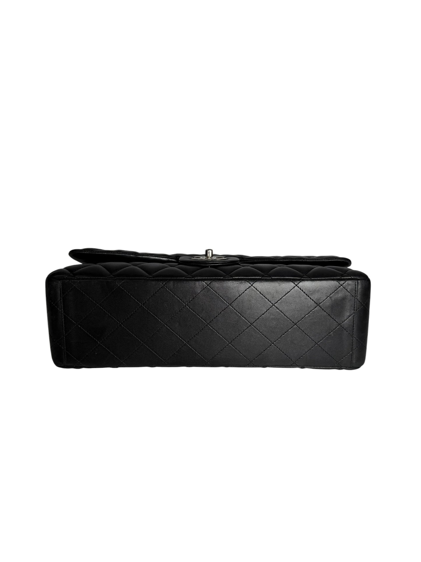 Chanel Black Lambskin Maxi Double Flap SHW T7733