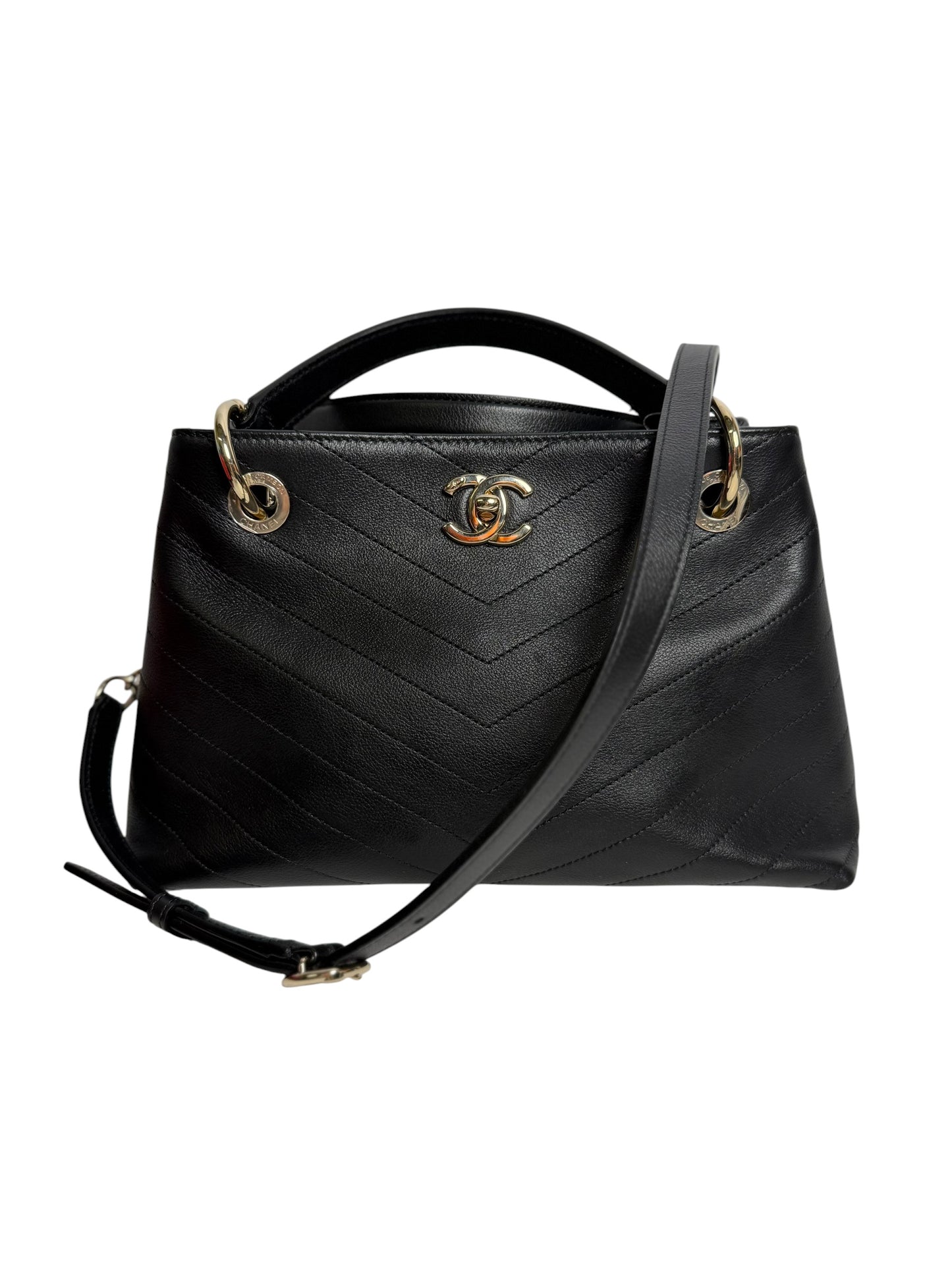 Chanel Chevron Black Crossbody T5768