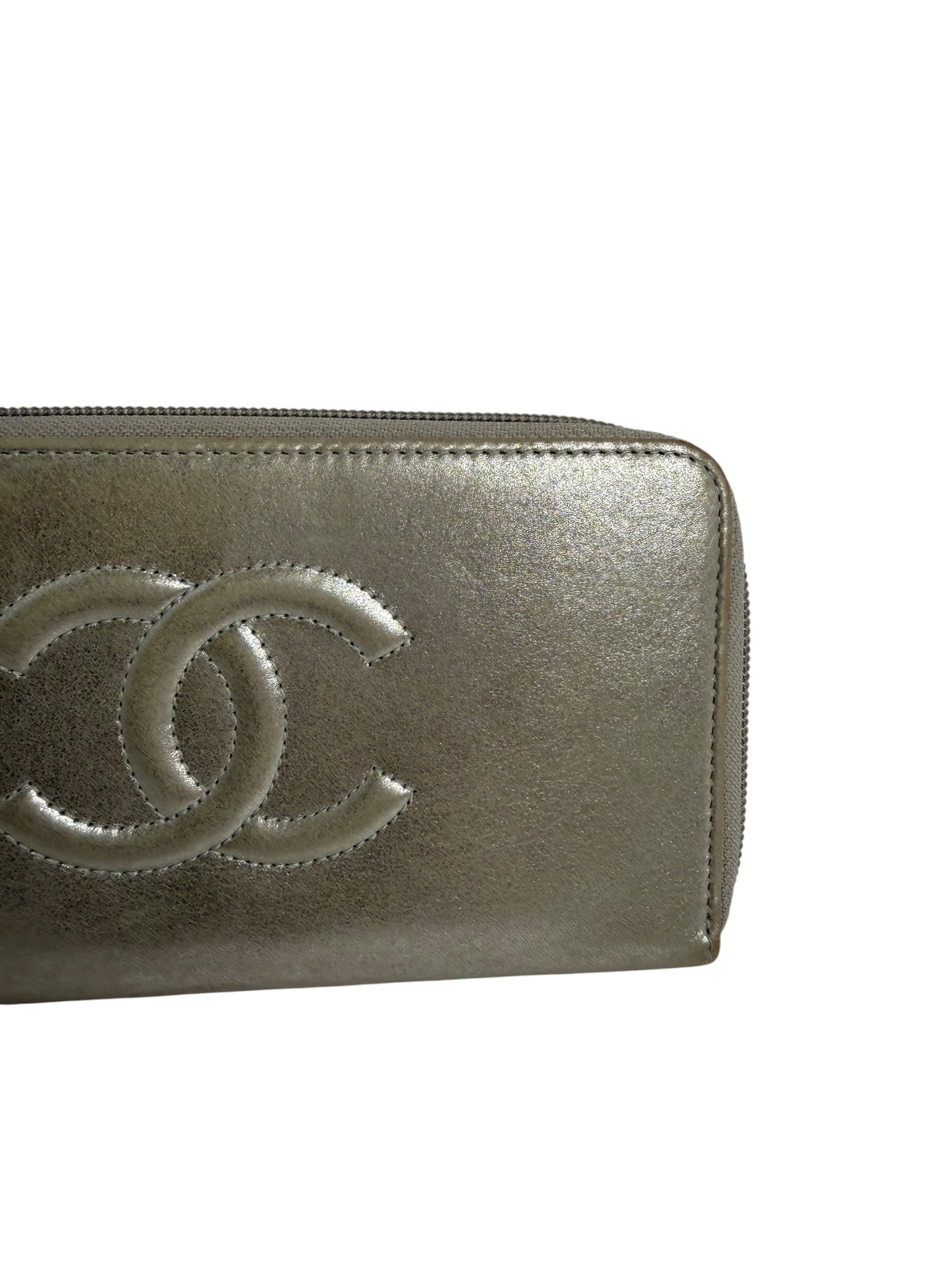 Chanel Silver Logo Zip Wallet T6559