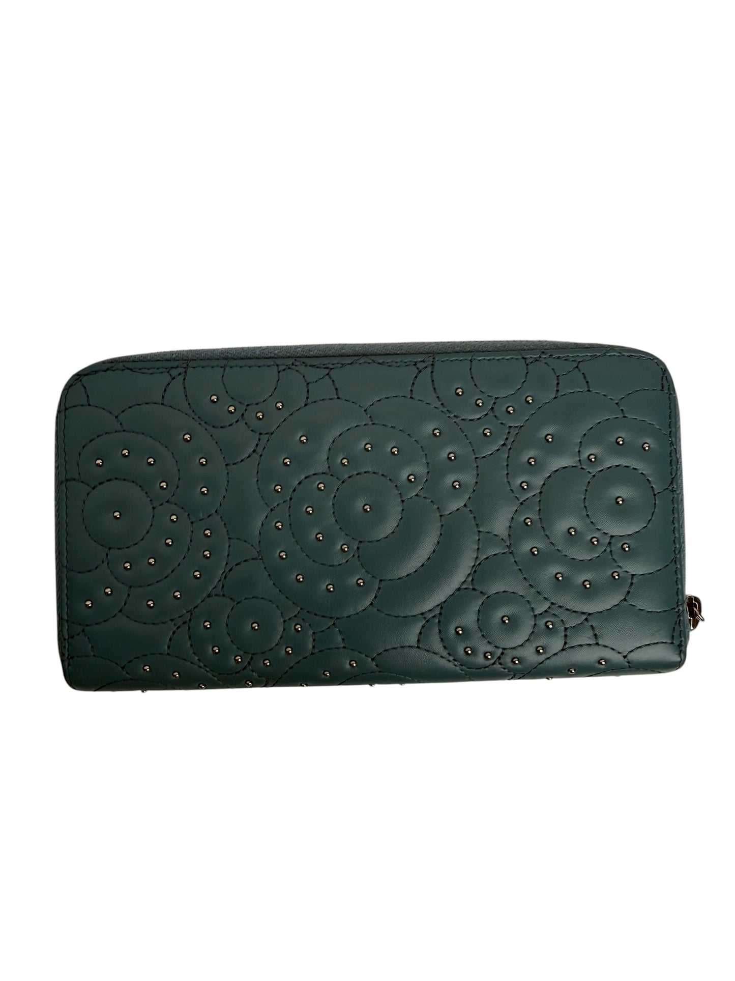 Chanel Blue Camelia Stud Zip Wallet T5339