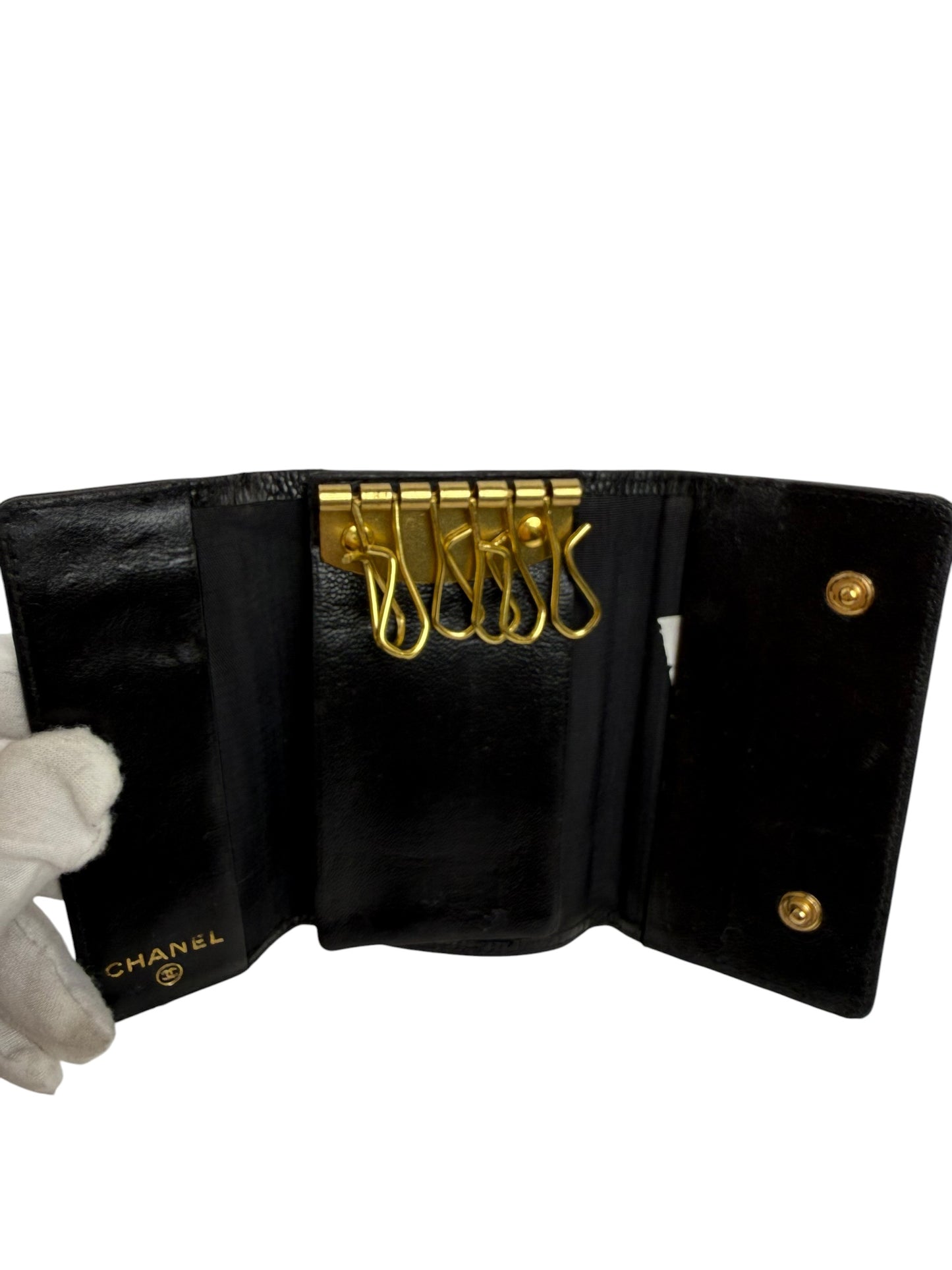 Chanel Black Caviar Key Case T8281