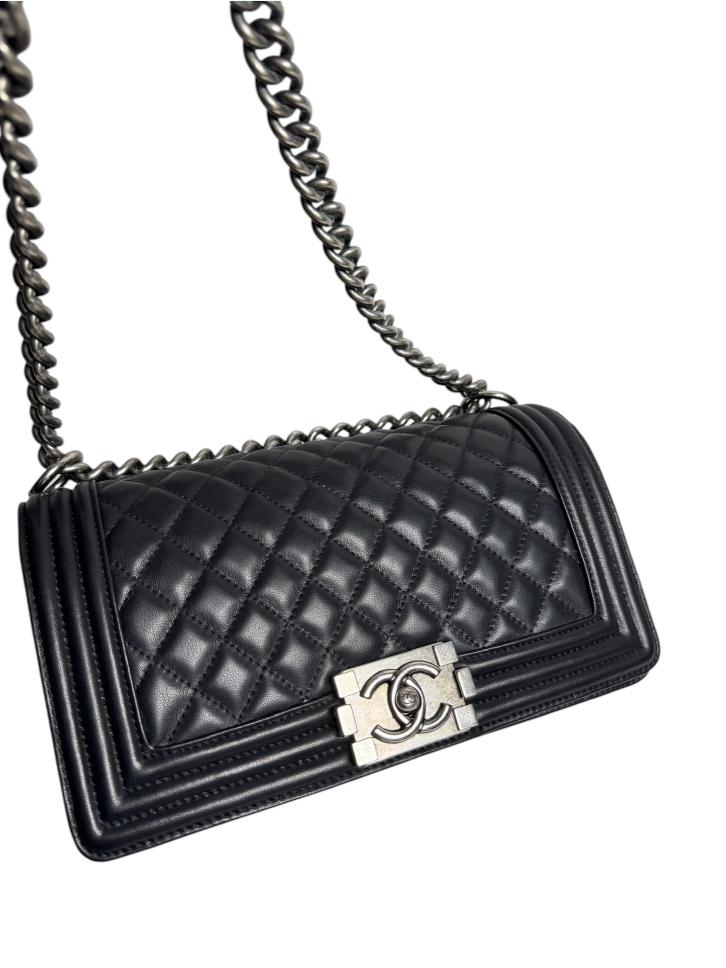 Chanel Black Lambskin Medium Boy Bag T8660