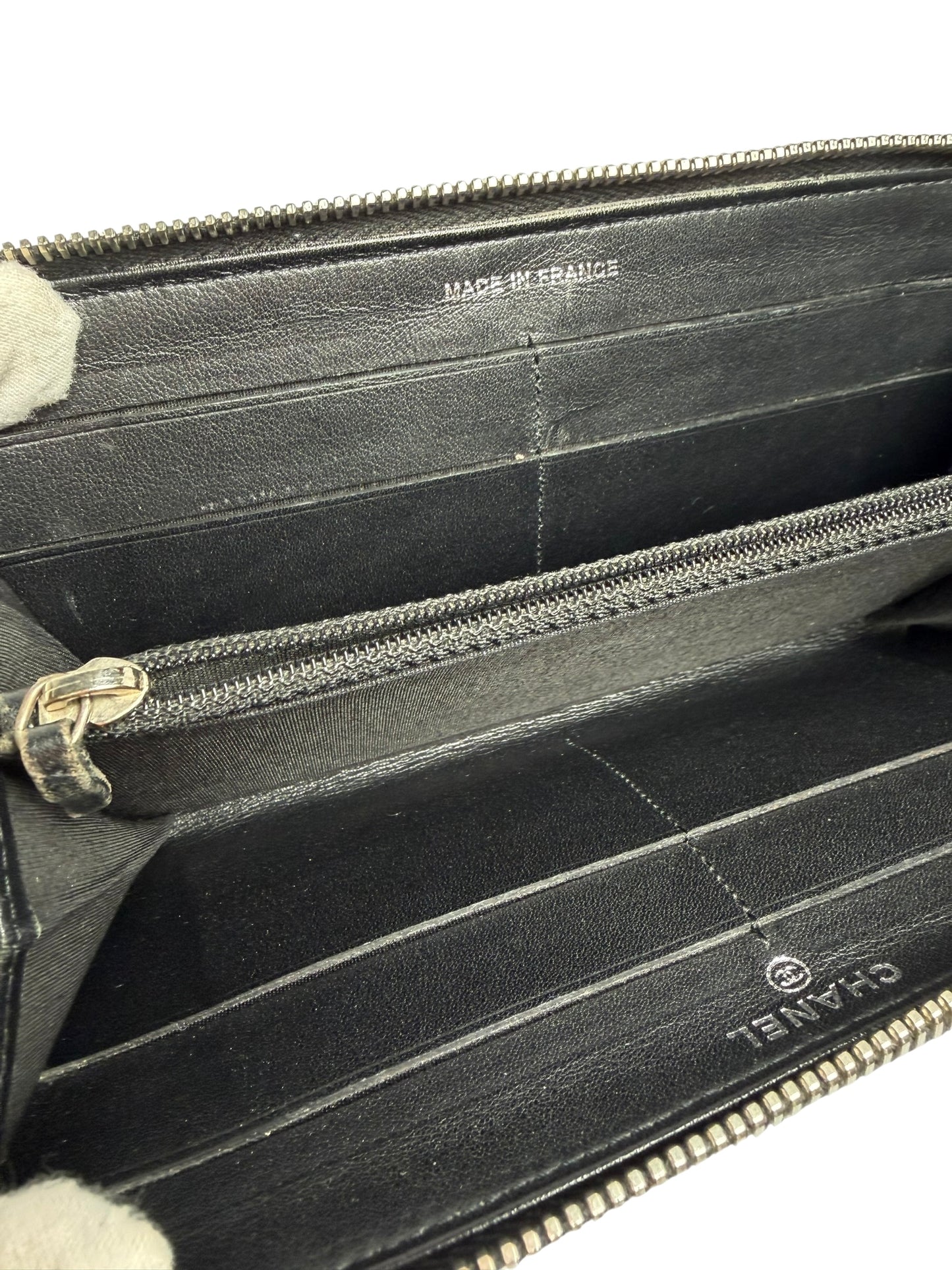 Chanel Black Zippy Wallet Matelasse