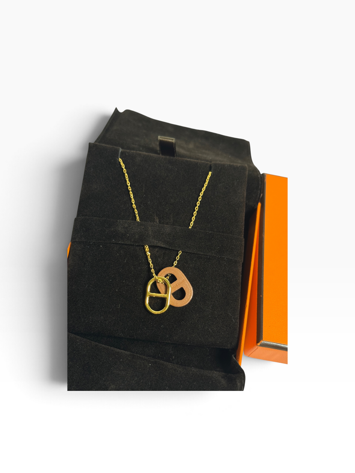Hermes Swift O'Maillon Pendant Necklace Gold T8891
