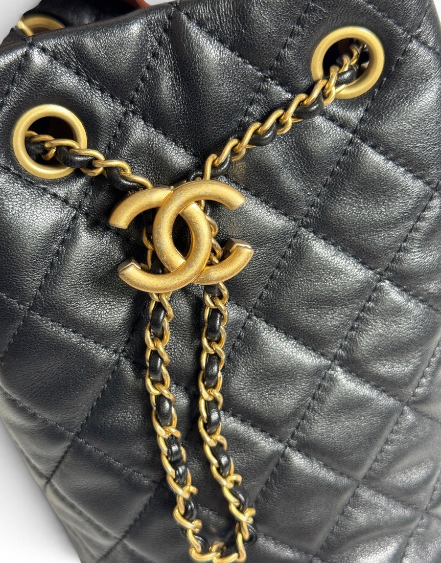 Chanel Black Lambskin Pearl Crush Bucket Crossbody T8894
