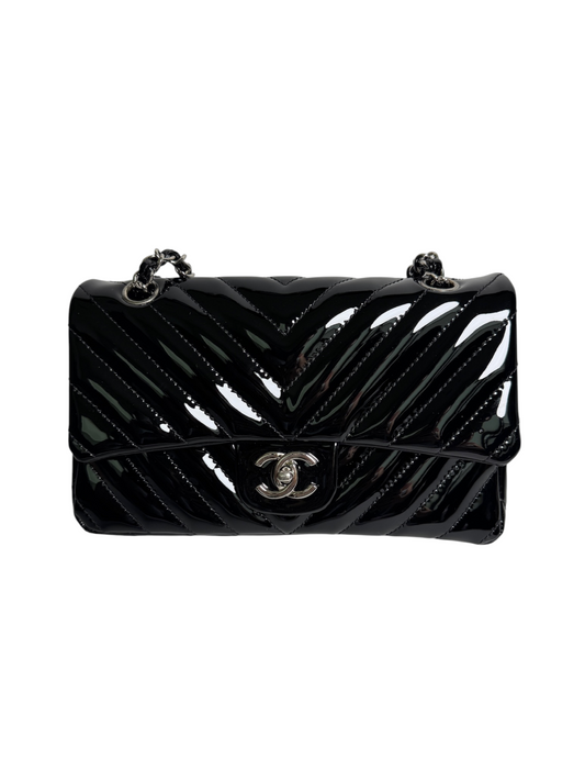 Chanel Chevron Patent Black Medium CF SHW T9002