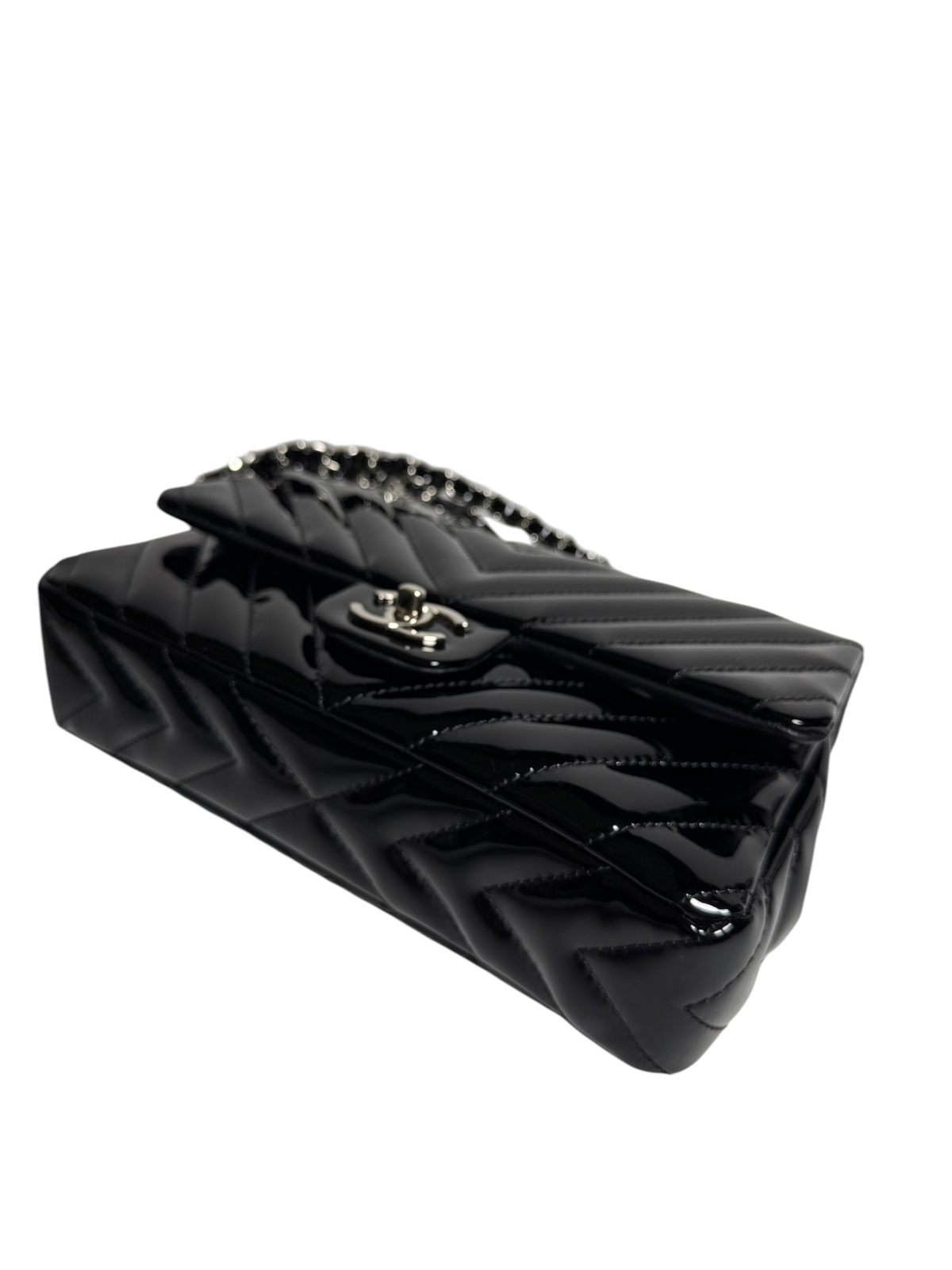 Chanel Chevron Patent Black Medium CF SHW T9002