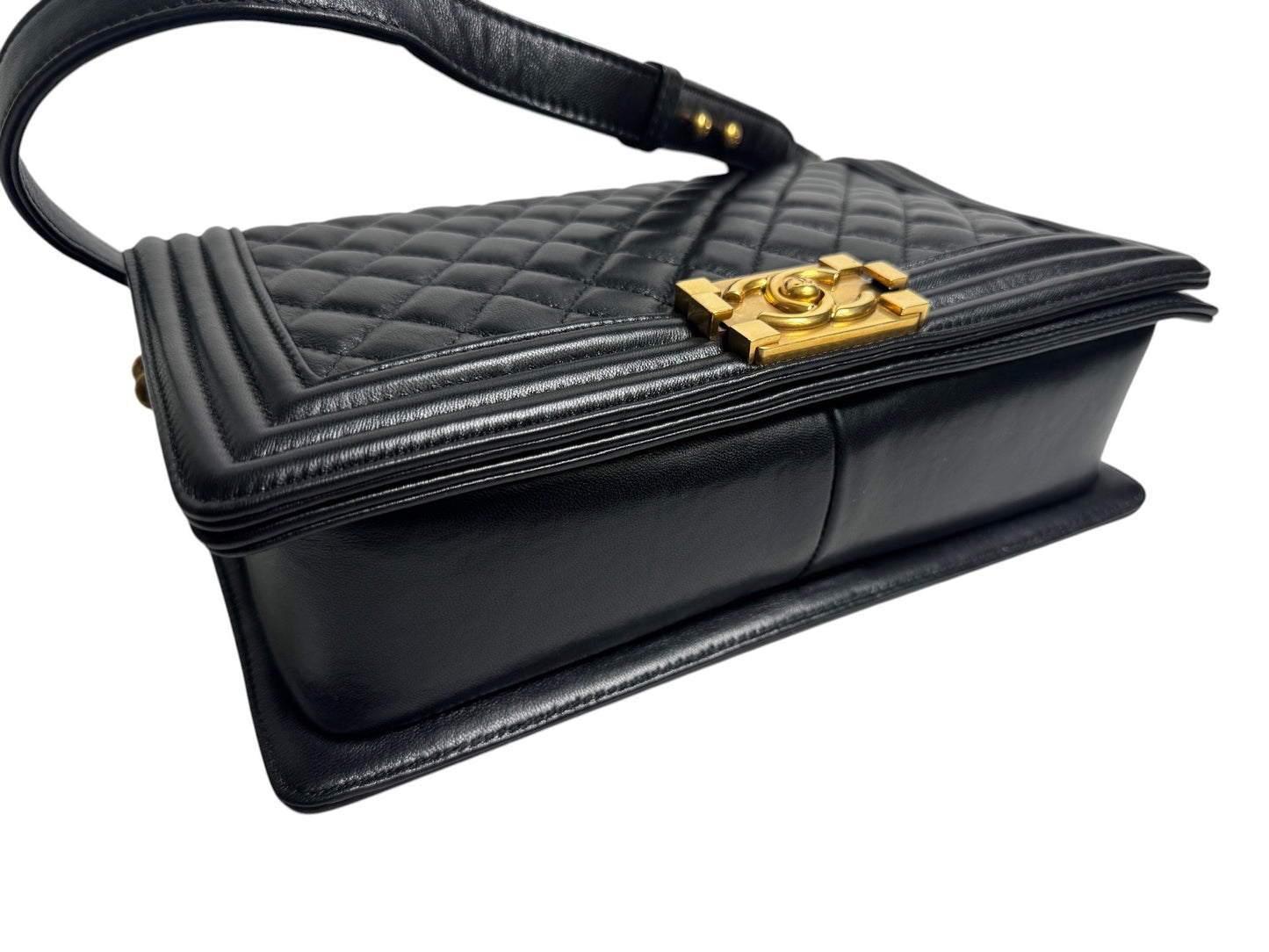 chanel boy medium black ghw
