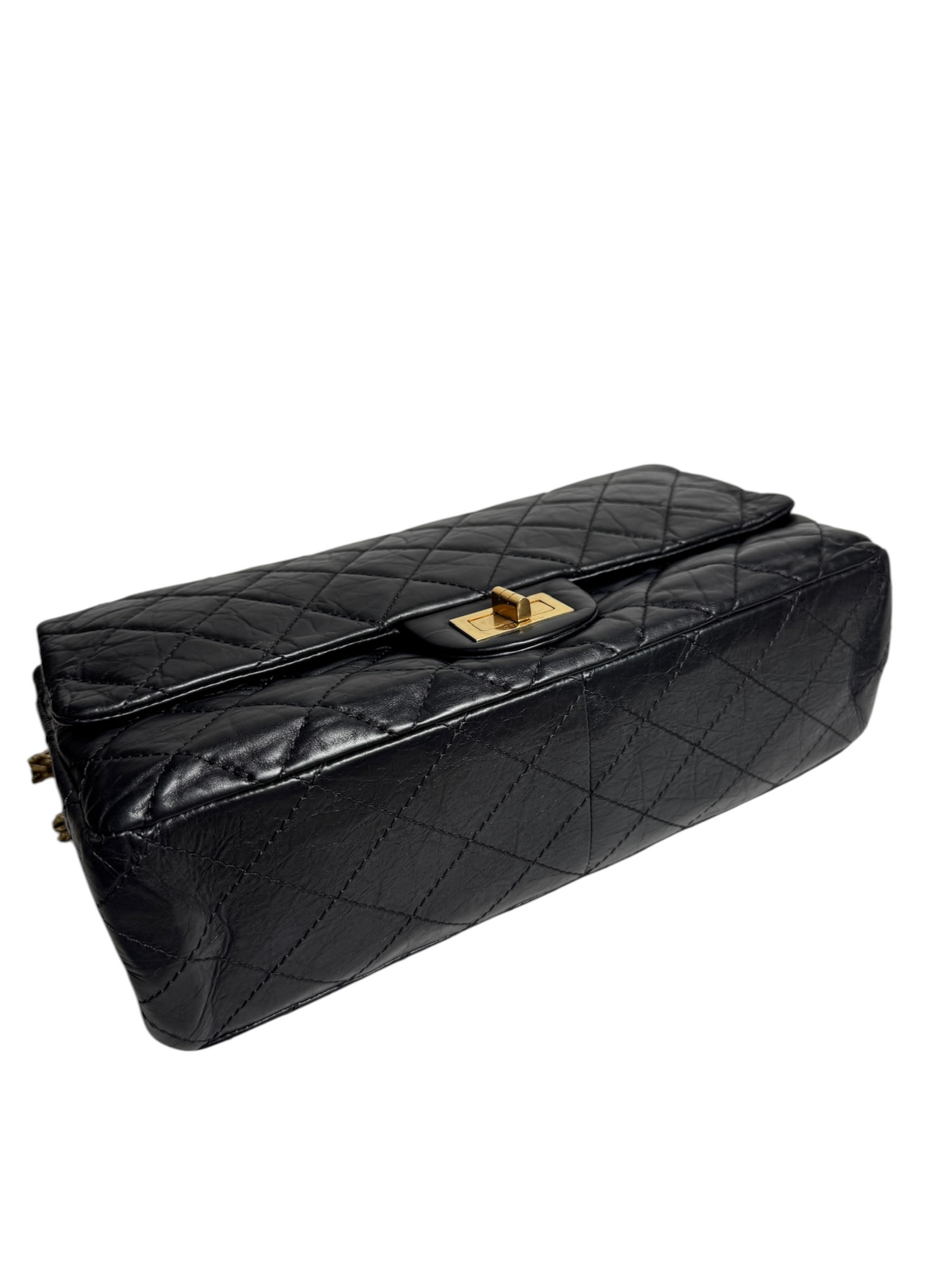 Chanel Black Reissue GHW 225 T9004