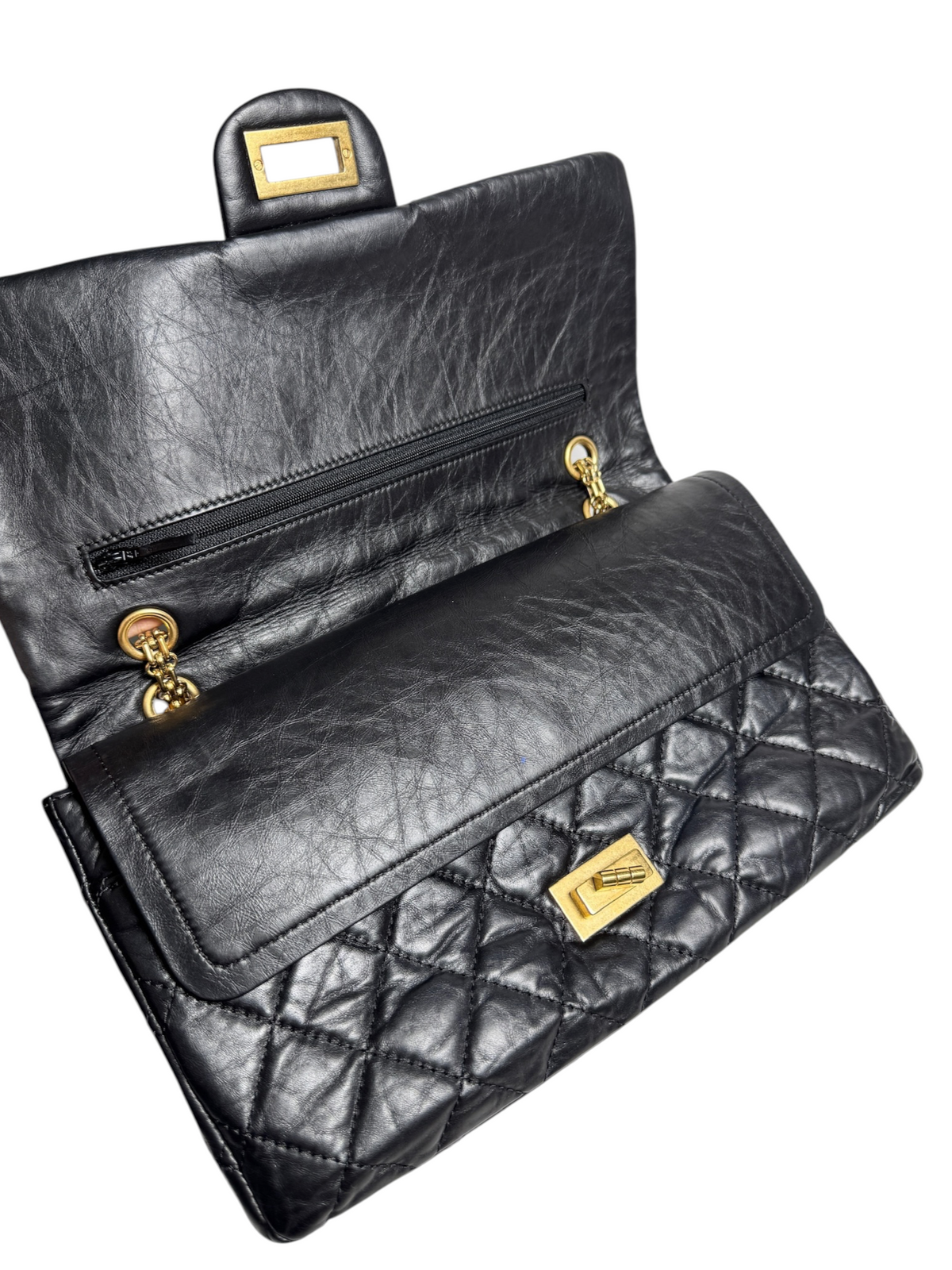 Chanel Black Reissue GHW 225 T9004
