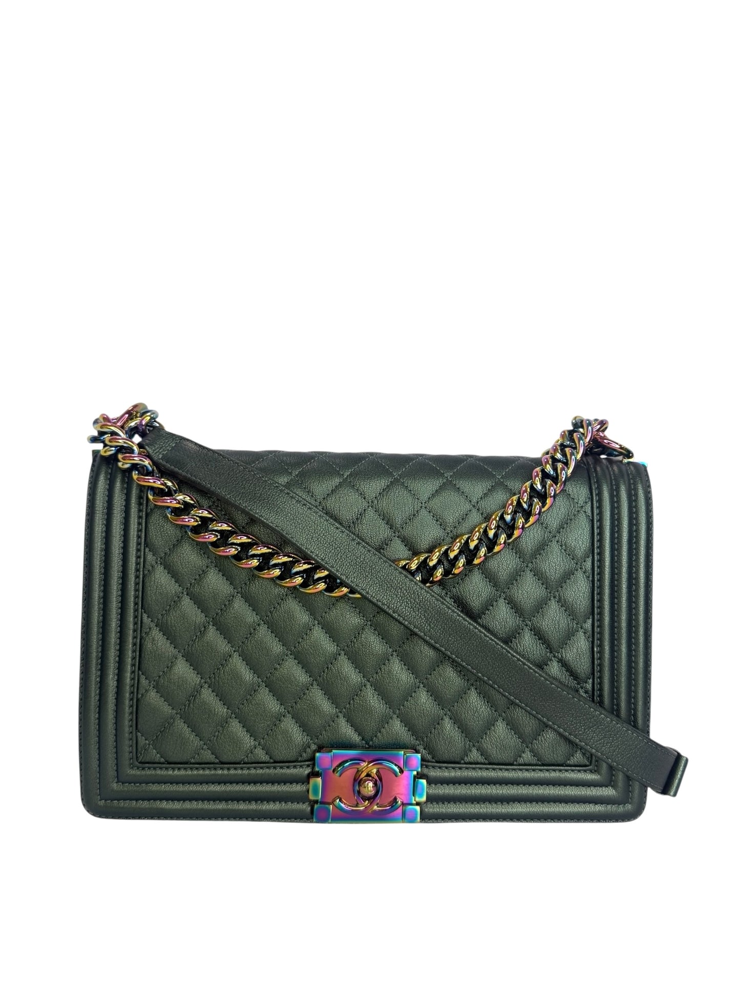 Chanel Medium Green Iridescent Goatskin Boy Bag Rainbow Hardware T8637