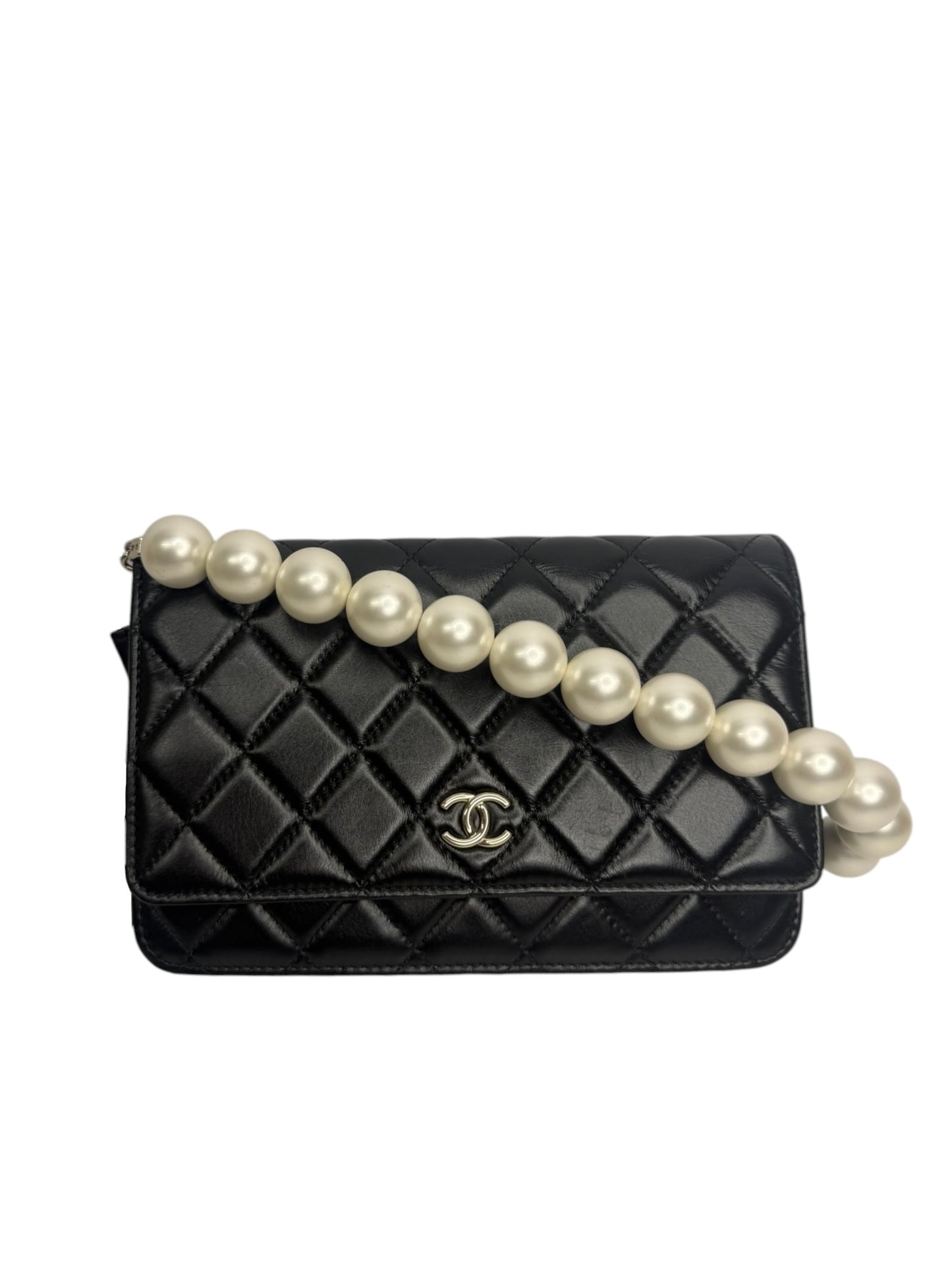 Chanel Maxi Pearl Black Wallet On Chain T8631