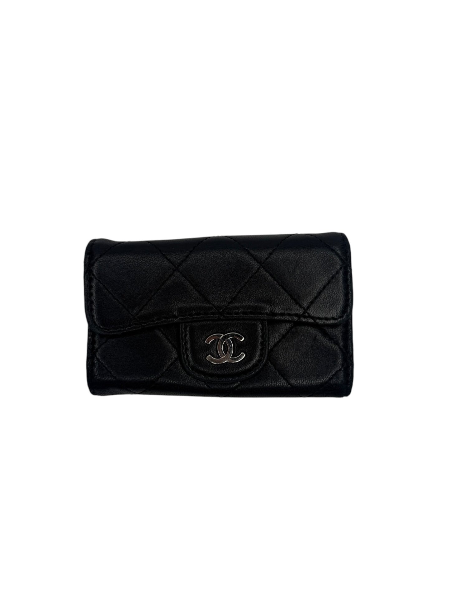 Chanel Black Quilted Lambskin 6 Key Holder T8674