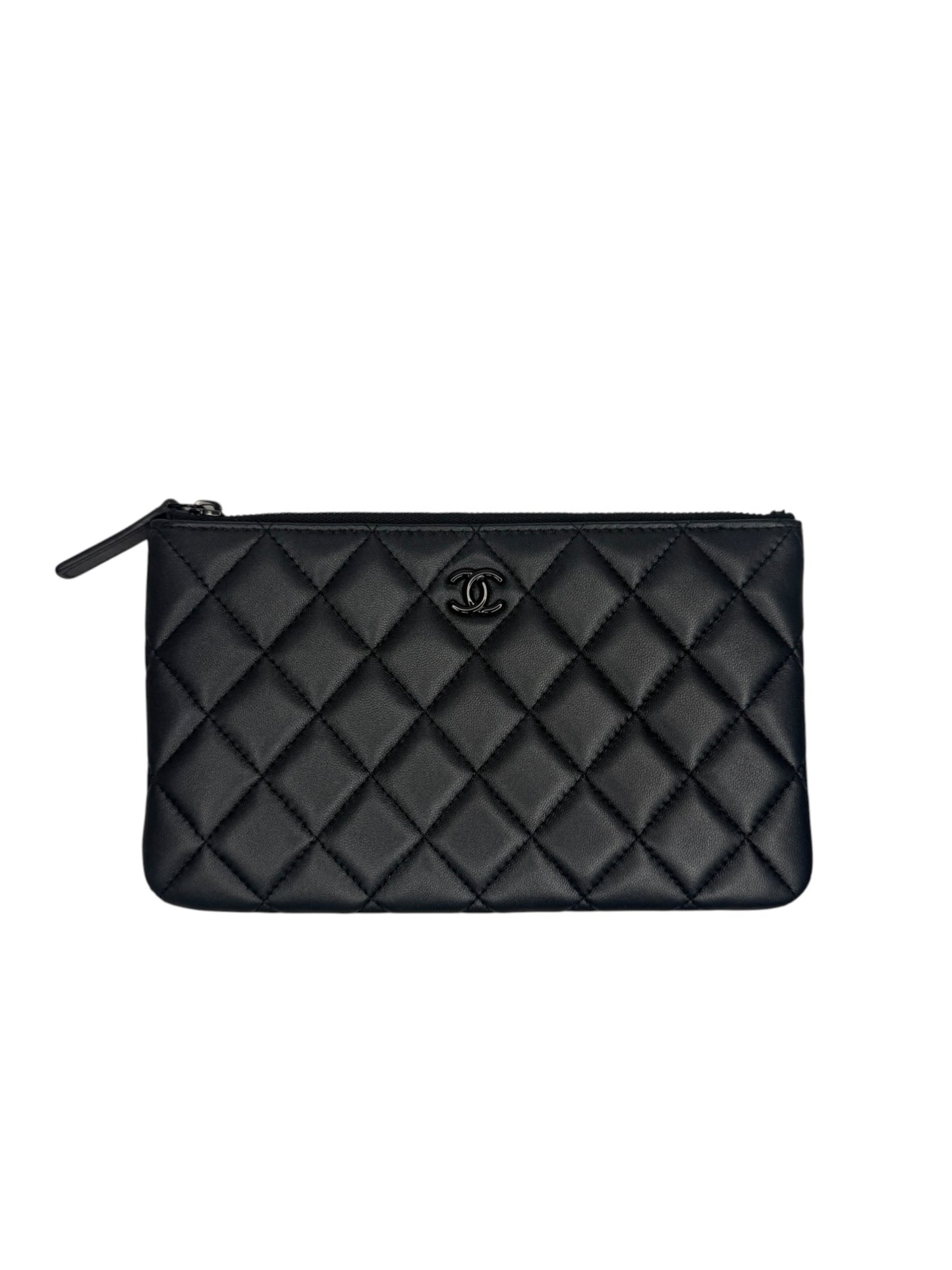 Chanel So Black Small Quilted O Case T8677