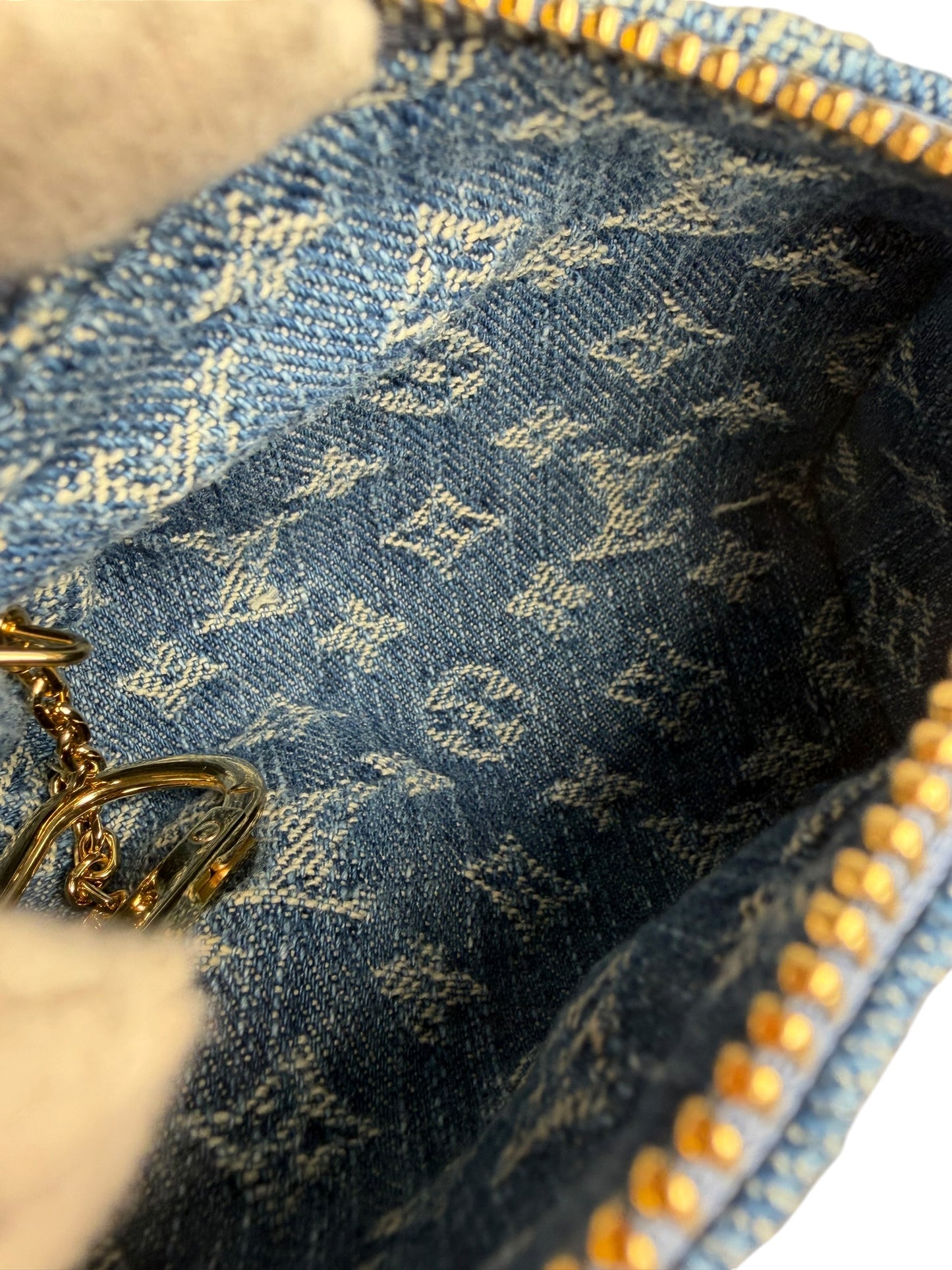 Louis Vuitton Trousse Speedy