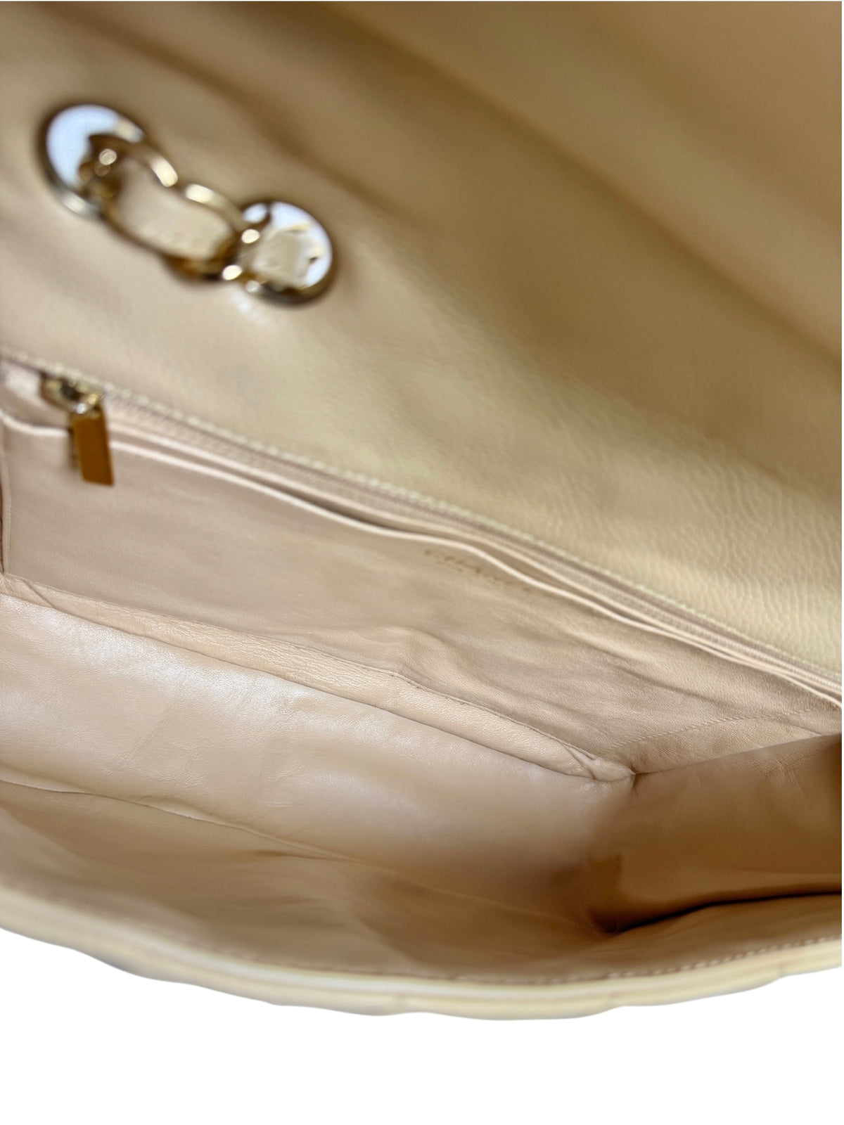 Chanel Beige Caviar Jumbo Single Flap T9113