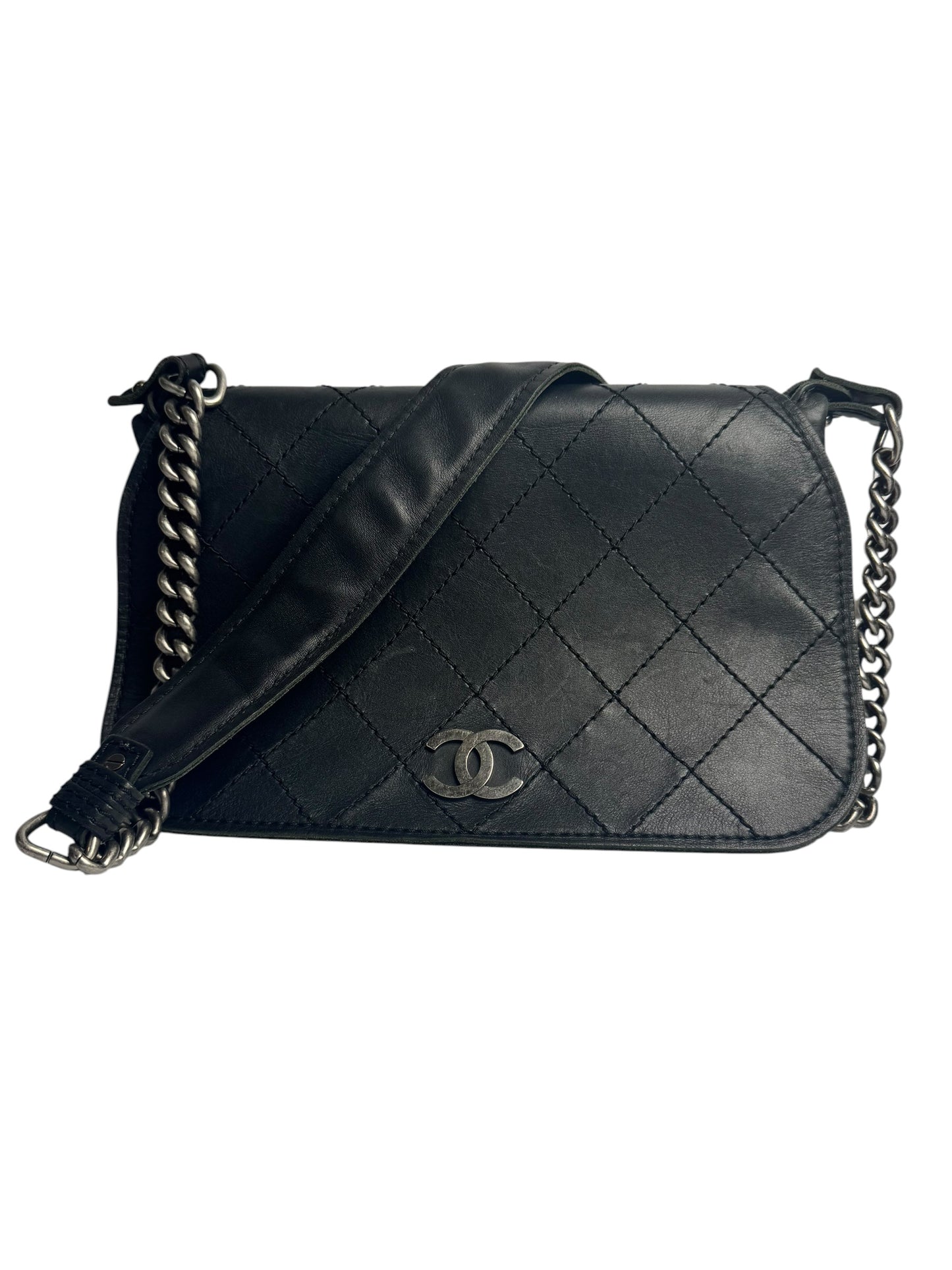Chanel Black Mesh Flap T1000