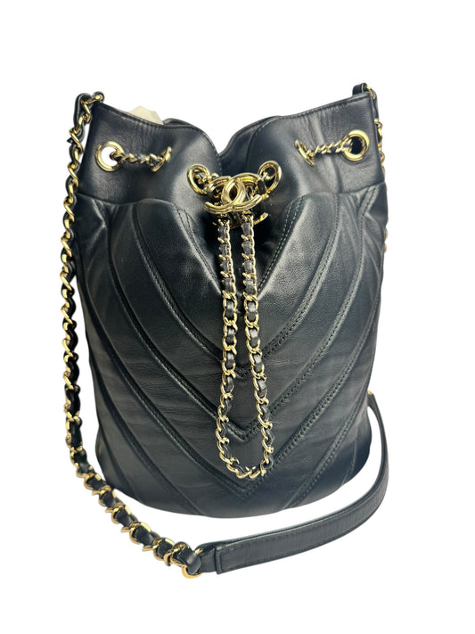 Chanel Navy Chevron Bucket GHW T6546