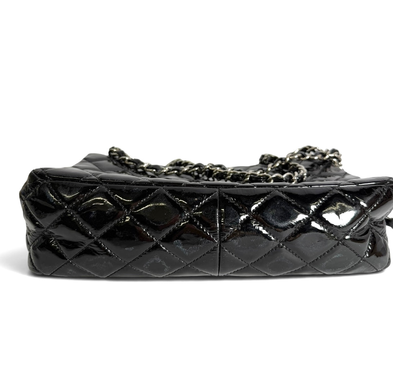 Chanel Patent Jumbo Single Flap Heart CC