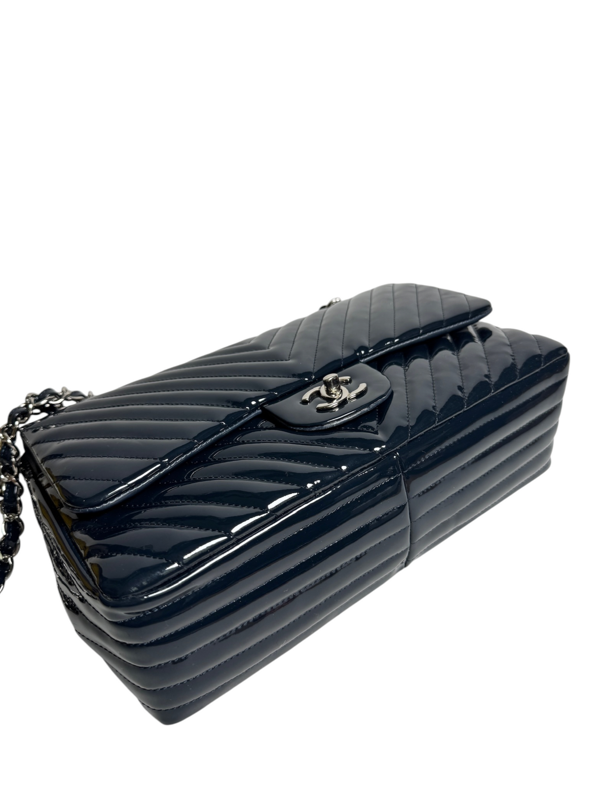 Chanel Navy Chevron Patent Jumbo Double Flap T9117