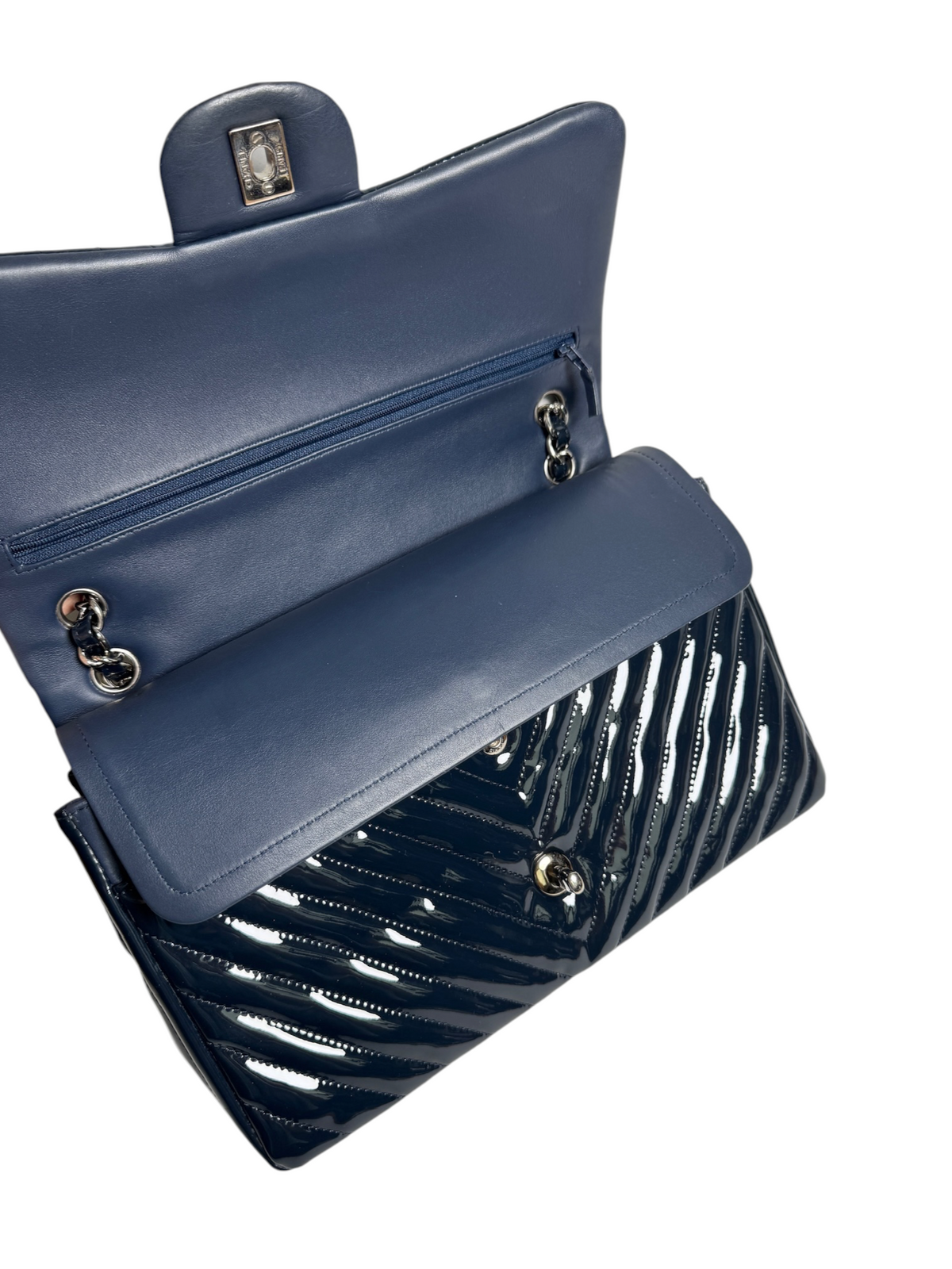 Chanel Navy Chevron Patent Jumbo Double Flap T9117