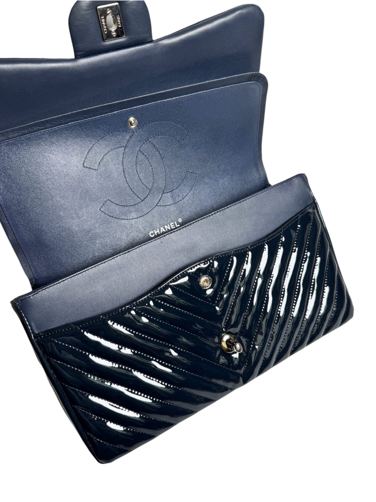 Chanel Navy Chevron Patent Jumbo Double Flap T9117