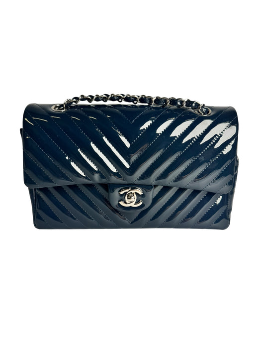 Chanel Patent Navy Chevron Medium Double Flap T6543