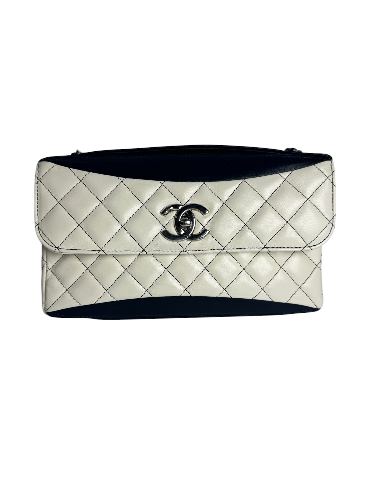 Chanel White And Black Flap SHW T6953