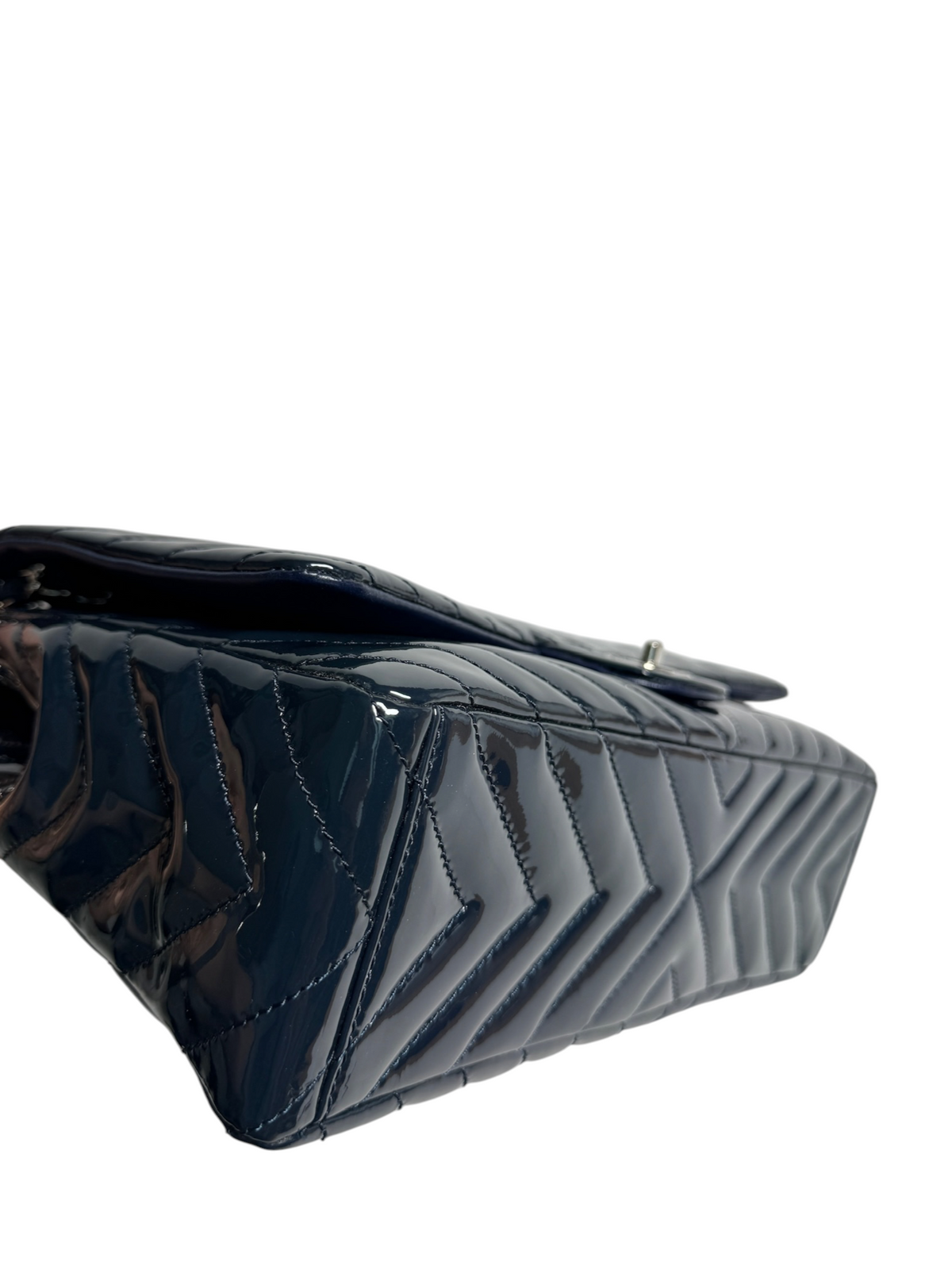 Chanel Navy Patent Chevron Maxi Single Flap SHW T9124