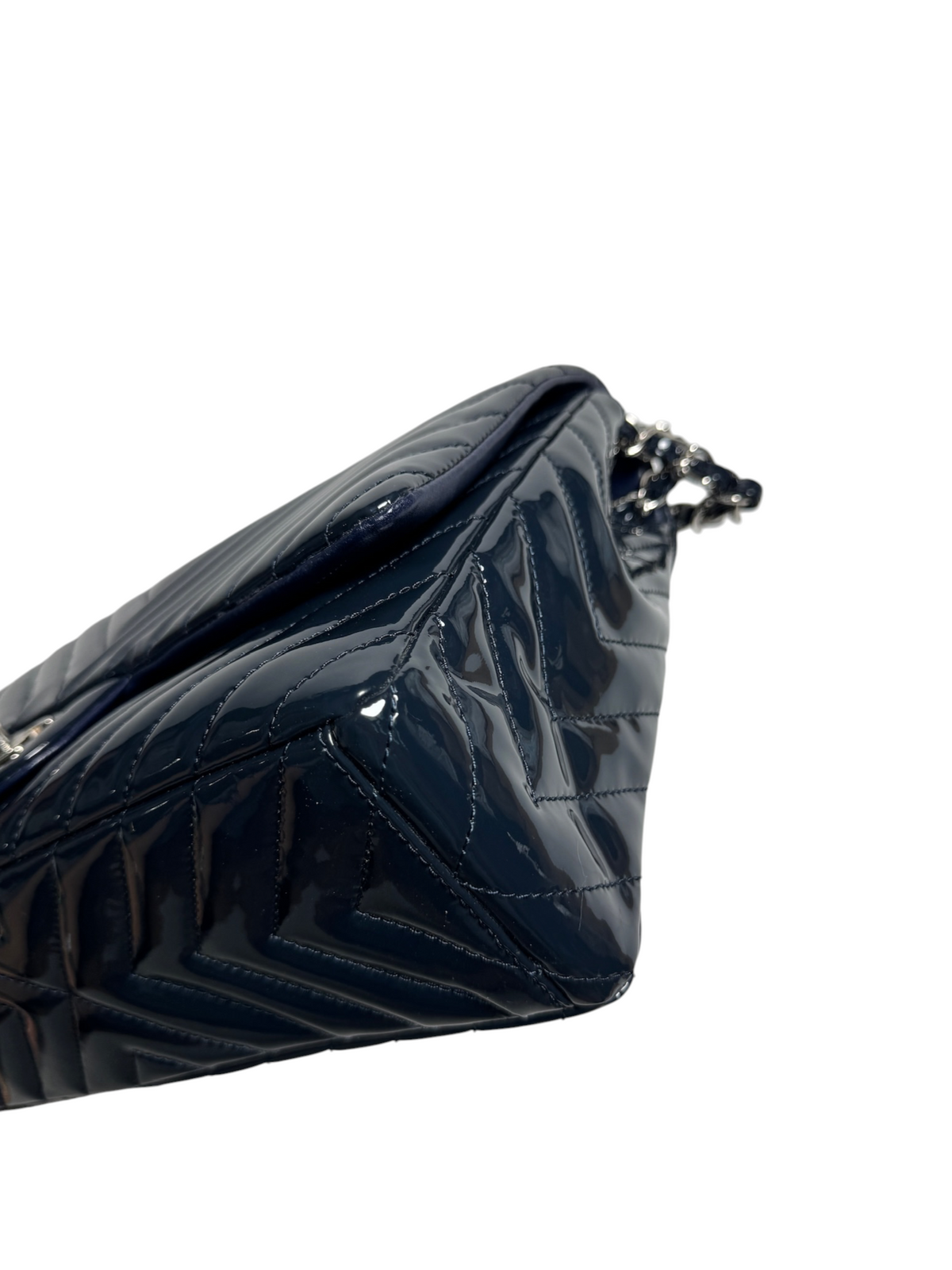 Chanel Navy Patent Chevron Maxi Single Flap SHW T9124