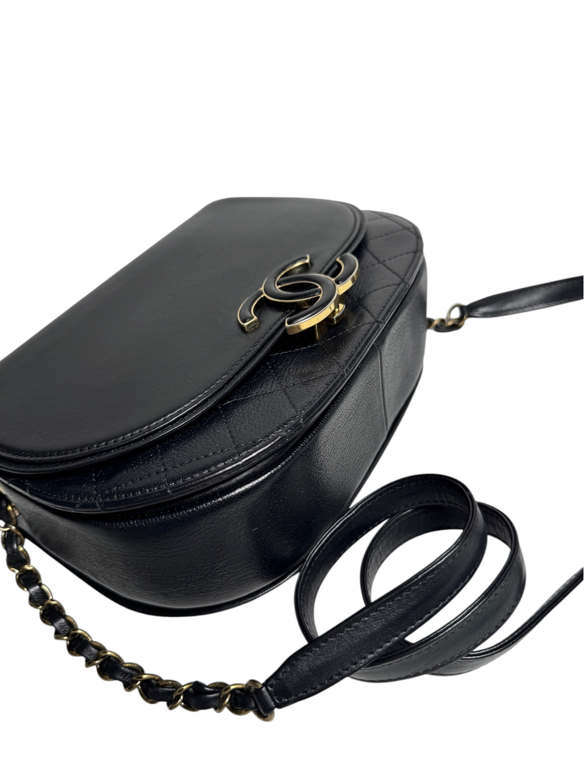 Chanel Black Coco Curve Flap Medium T9132