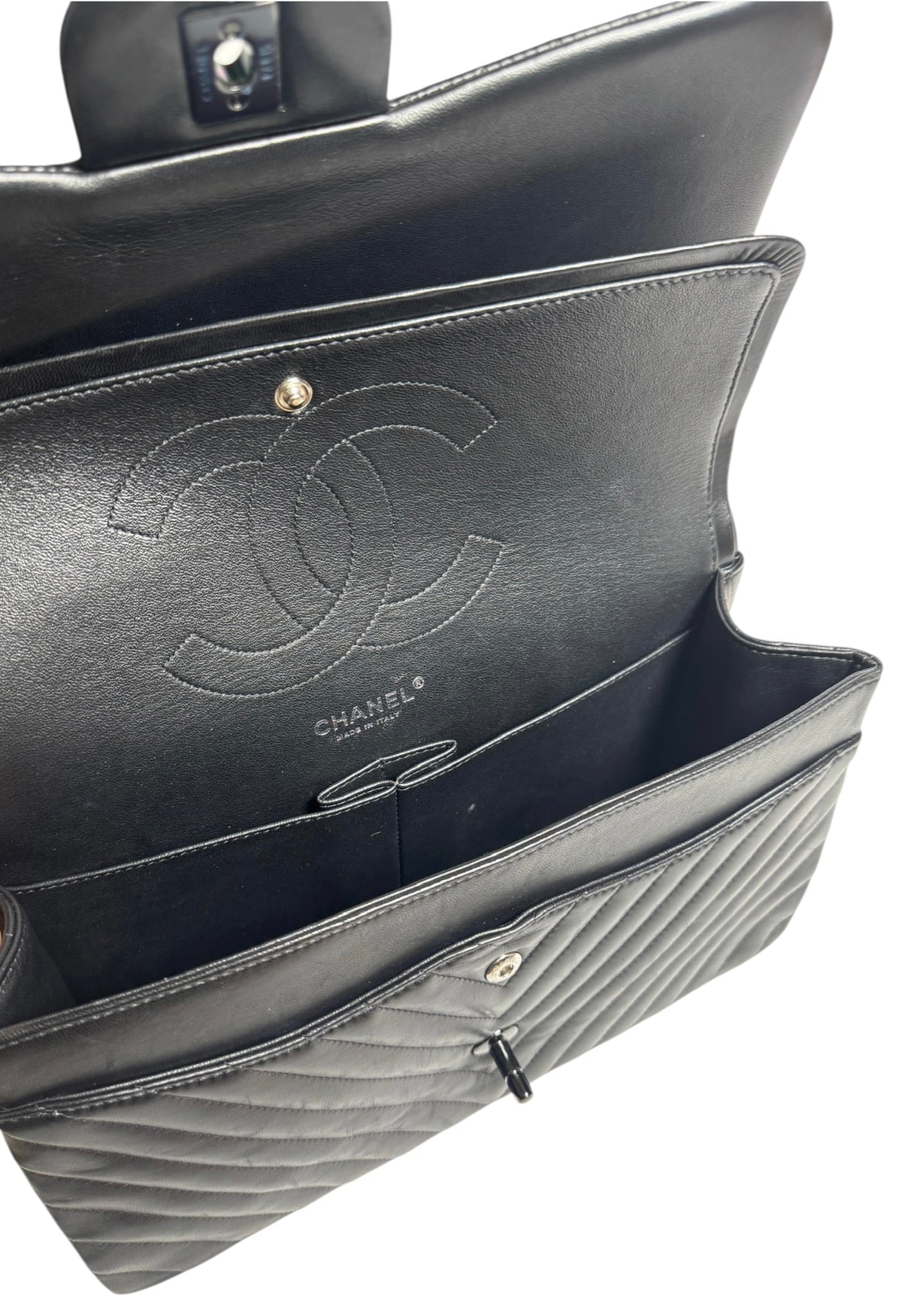 Chanel Chevron So Black Jumbo Double Flap T9137