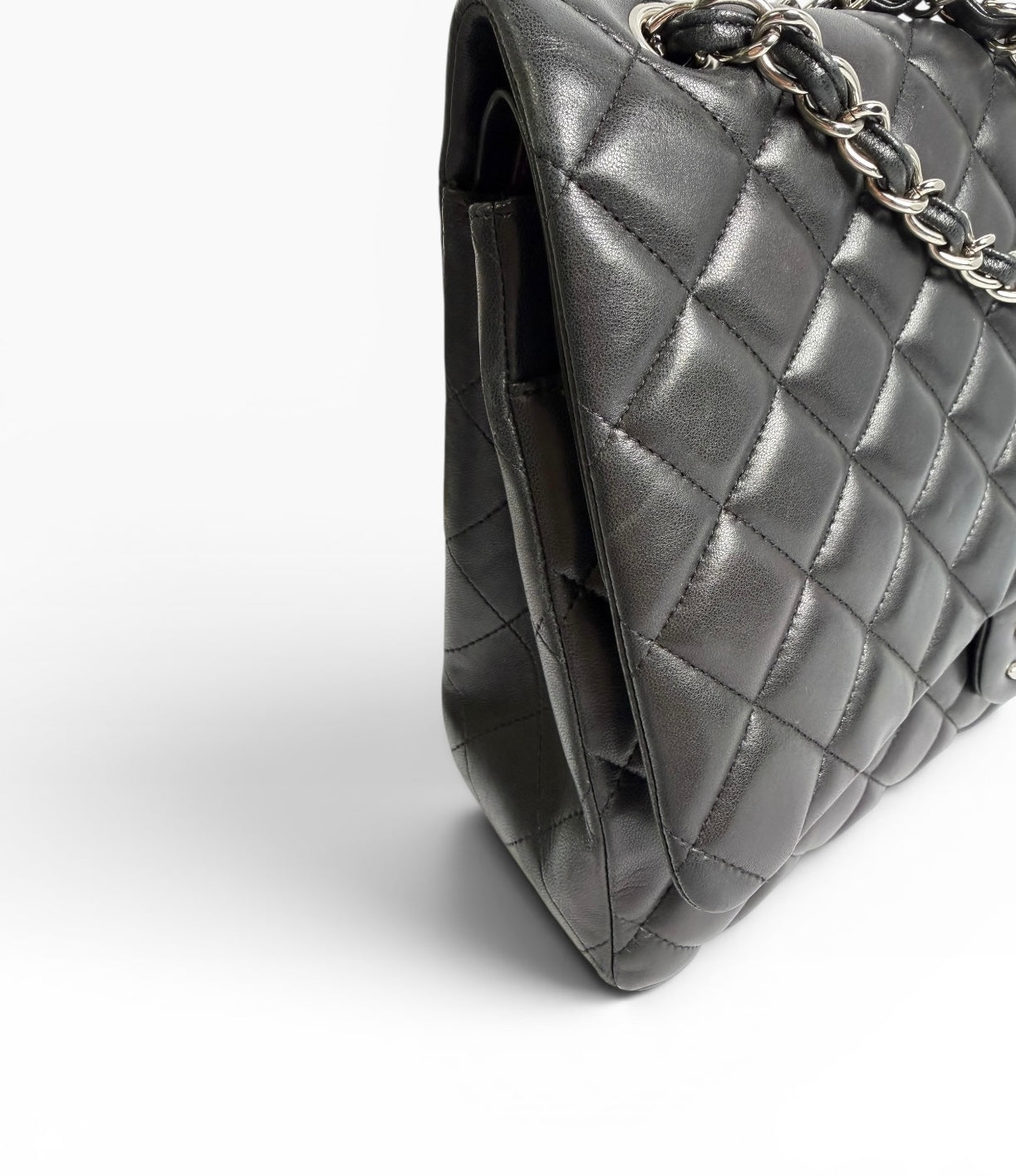 Chanel Black Lambskin Maxi Classic Double Flap SHW