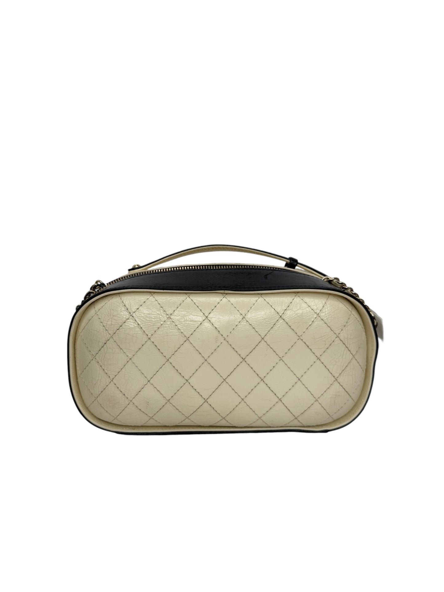 Chanel White And Black Crumpled Calfskin Vanity Bag T8548