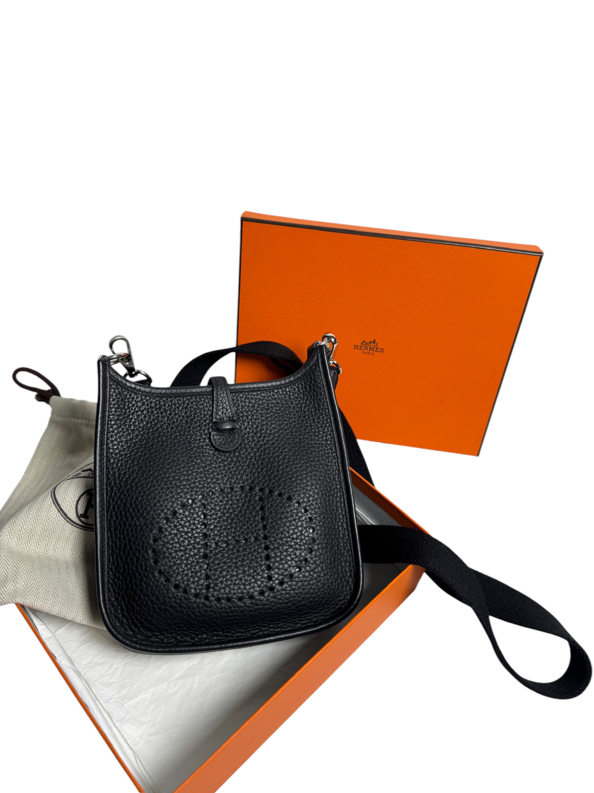 Hermes Evelyne TPM Black T9253