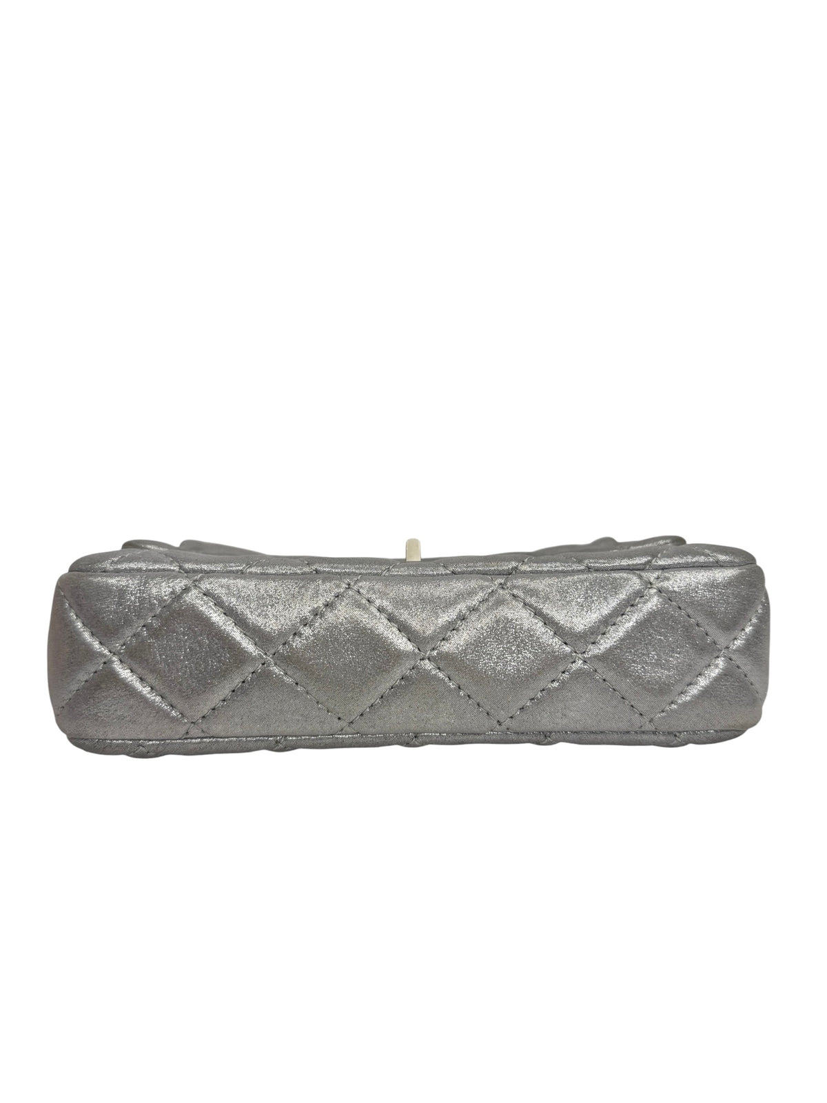 Chanel Silver Reissue 2.55 Roll Clutch T8842