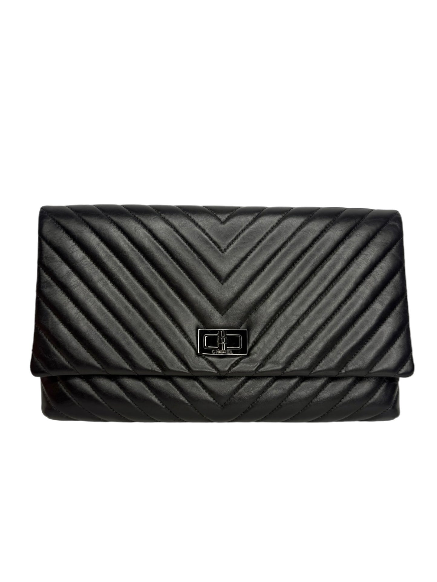 Chanel So Black Chevron Reissue Clutch T8843