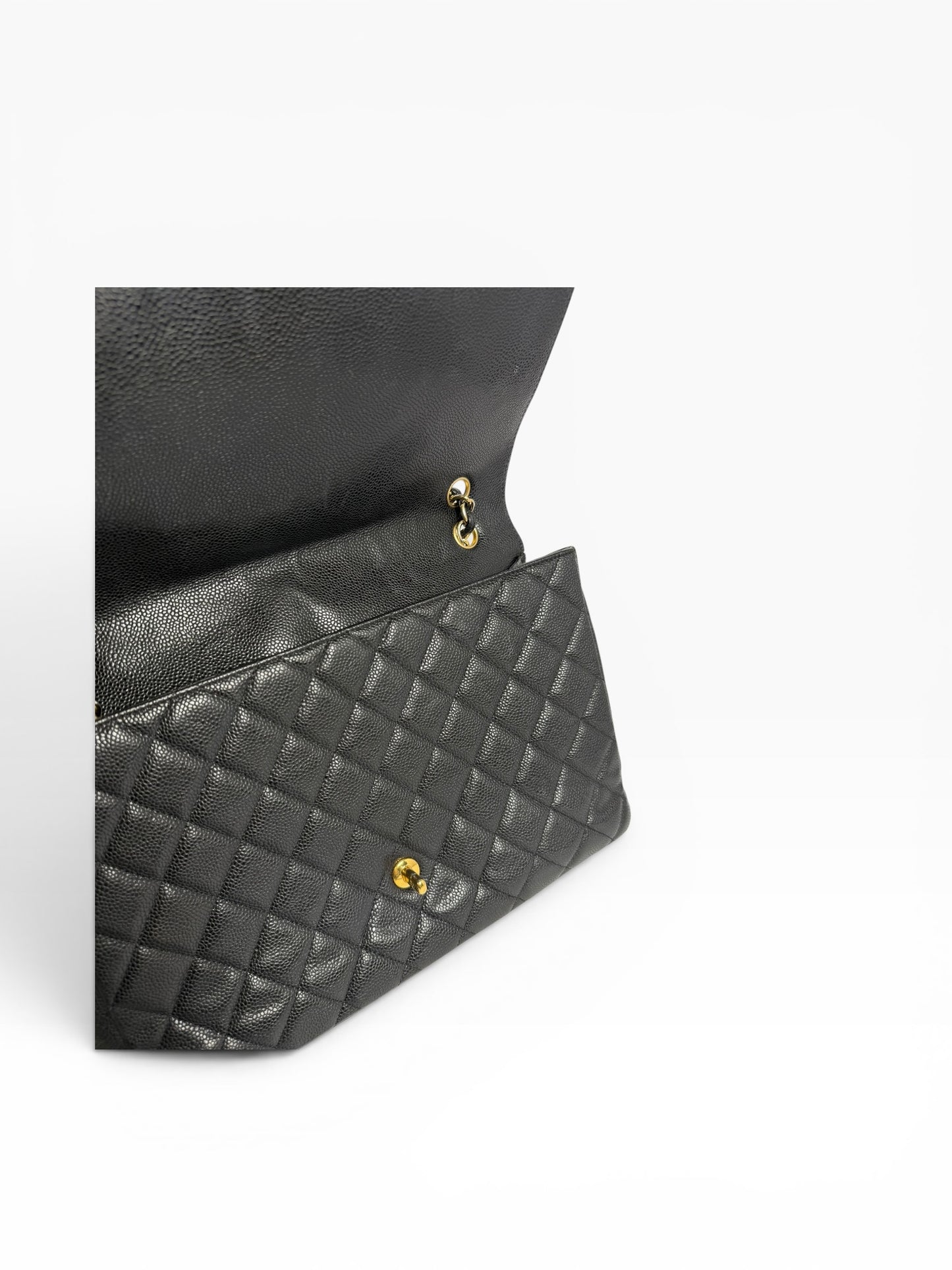 Chanel Caviar Maxi Black GHW