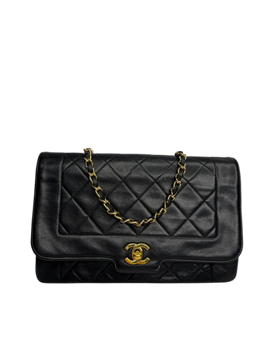 Chanel Vintage Black Lambskin Diana Flap Medium T8947